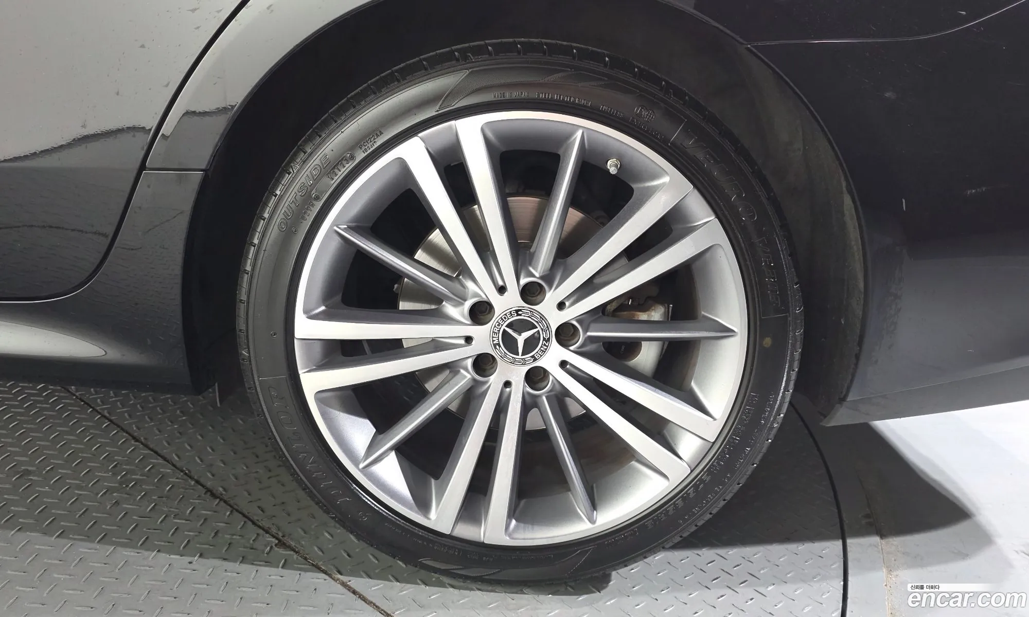 Mercedes-Benz CLS-Class C257 2019 WDD2J2DB7KA047784 — 15