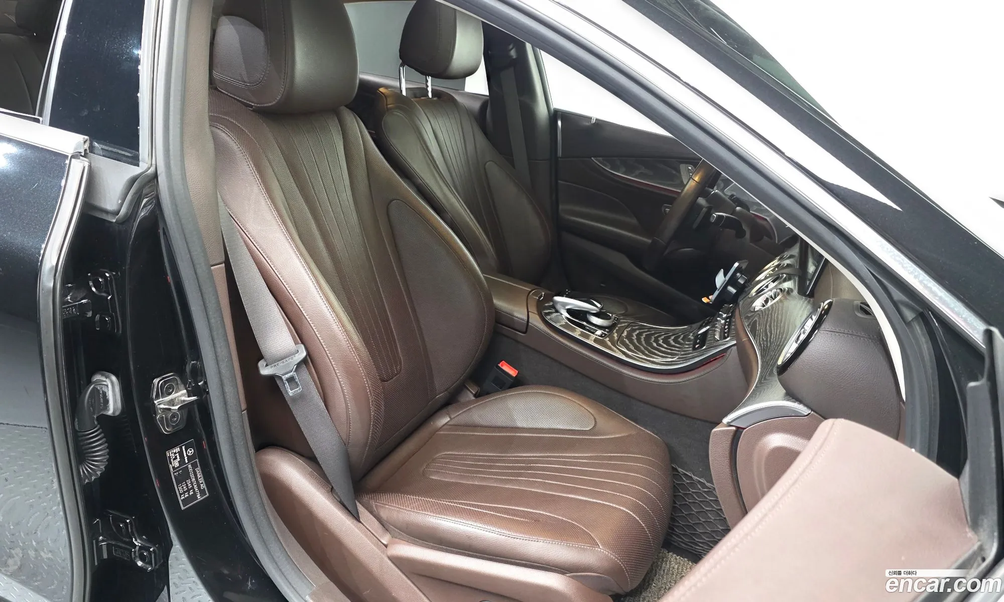 Mercedes-Benz CLS-Class C257 2019 WDD2J2DB7KA047784 — 27