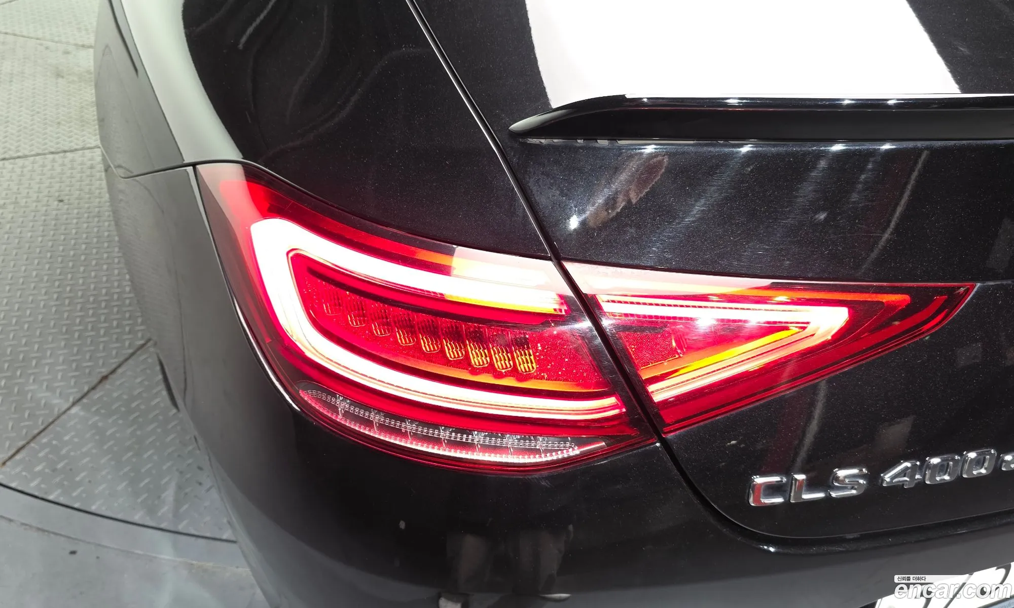 Mercedes-Benz CLS-Class C257 2019 WDD2J2DB7KA047784 — 3