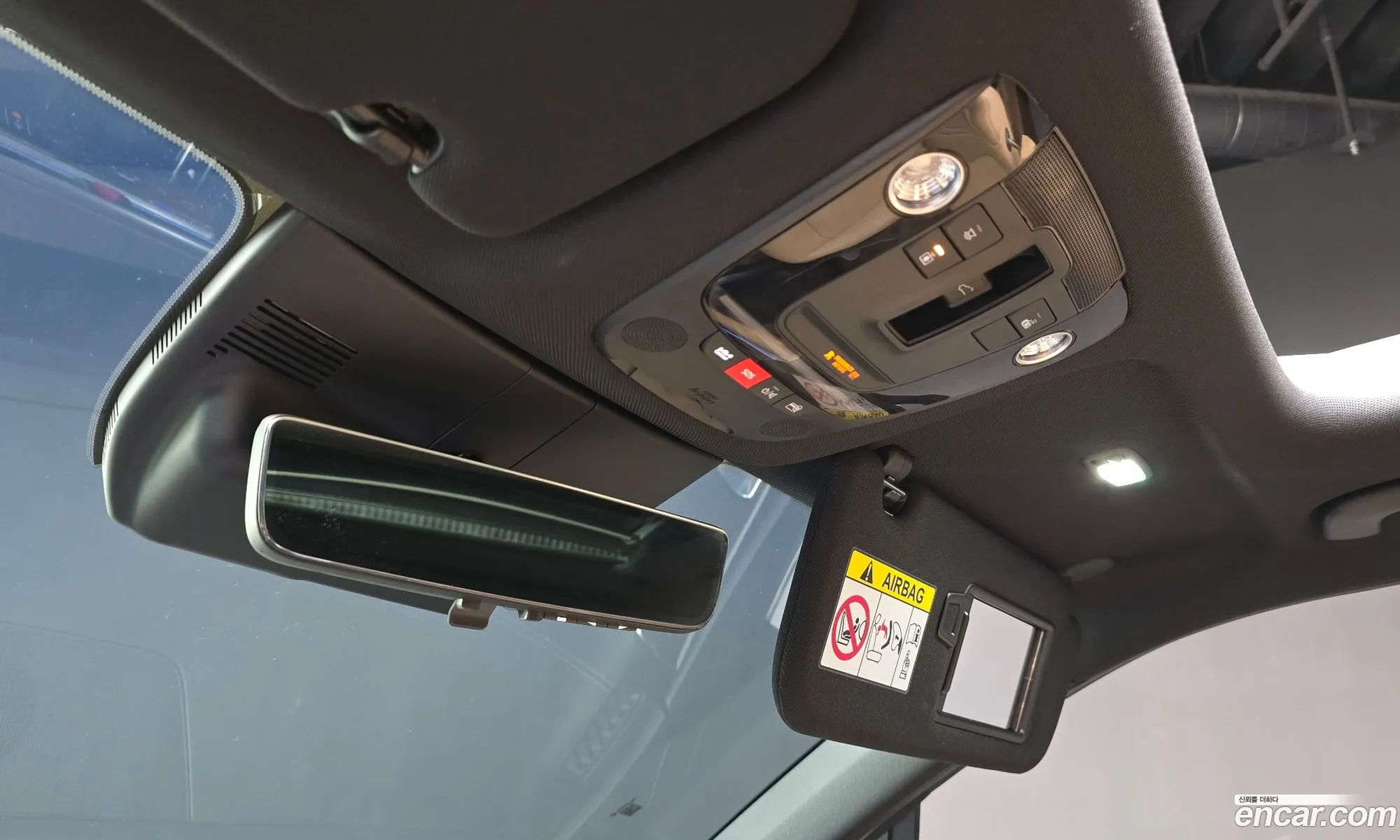 Kia Sorento 2025 — 32