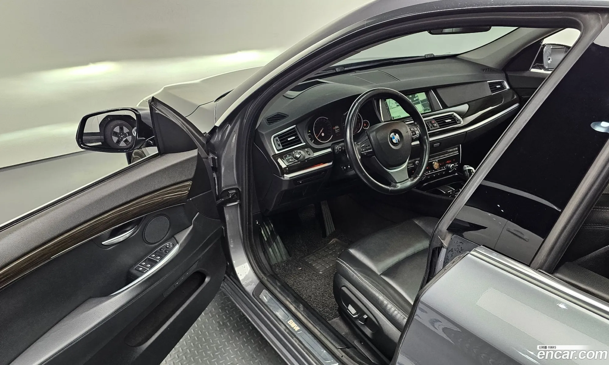 BMW 5 Series GT 2014 WBA5N2109ED495653 — 4