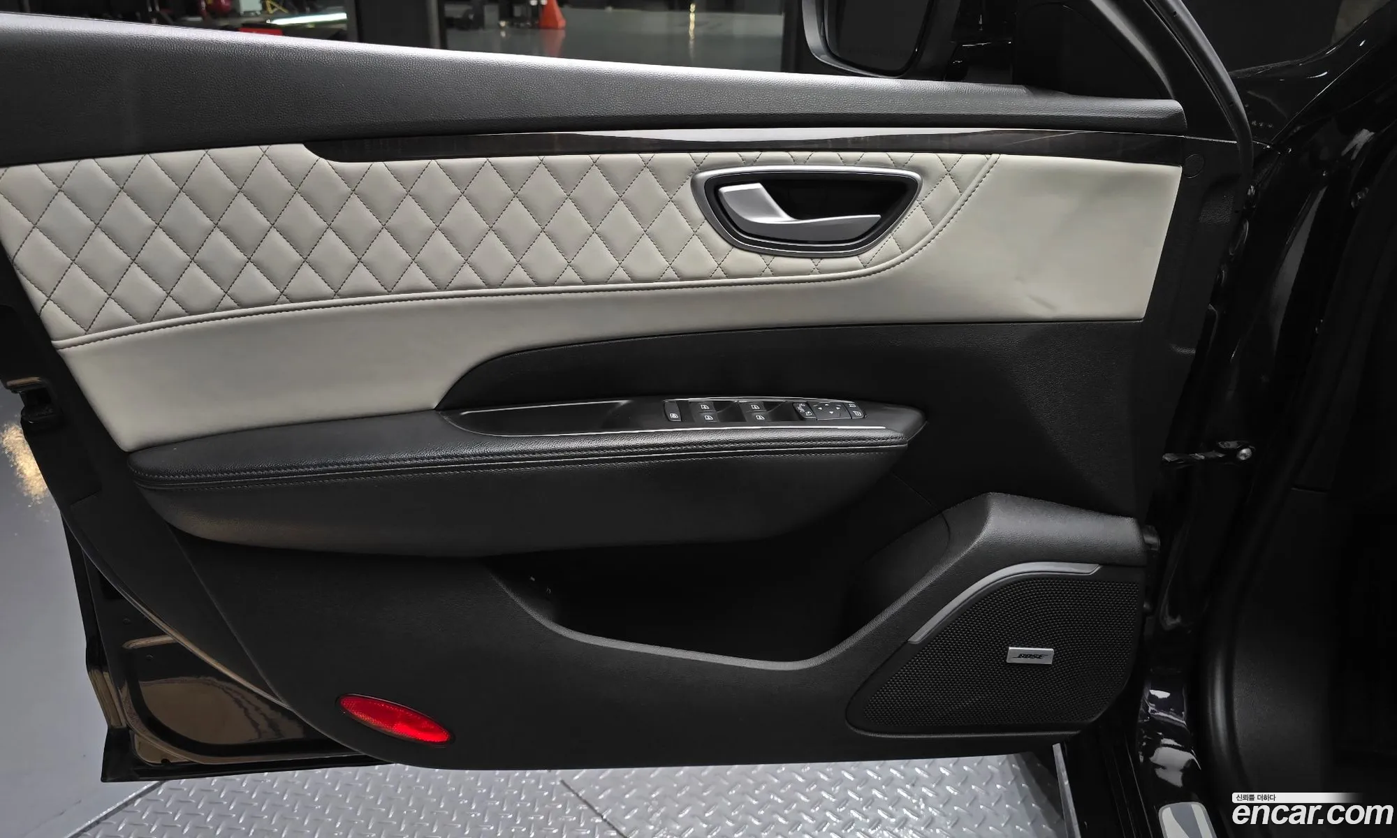 Renault Korea (Samsung) SM6 2017 — 11