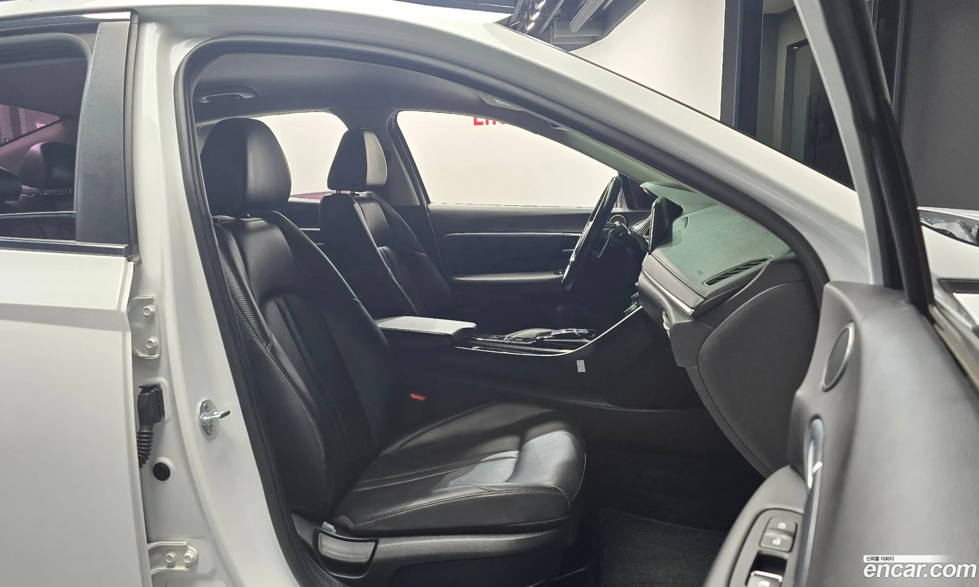 Hyundai Sonata 2019 — 17