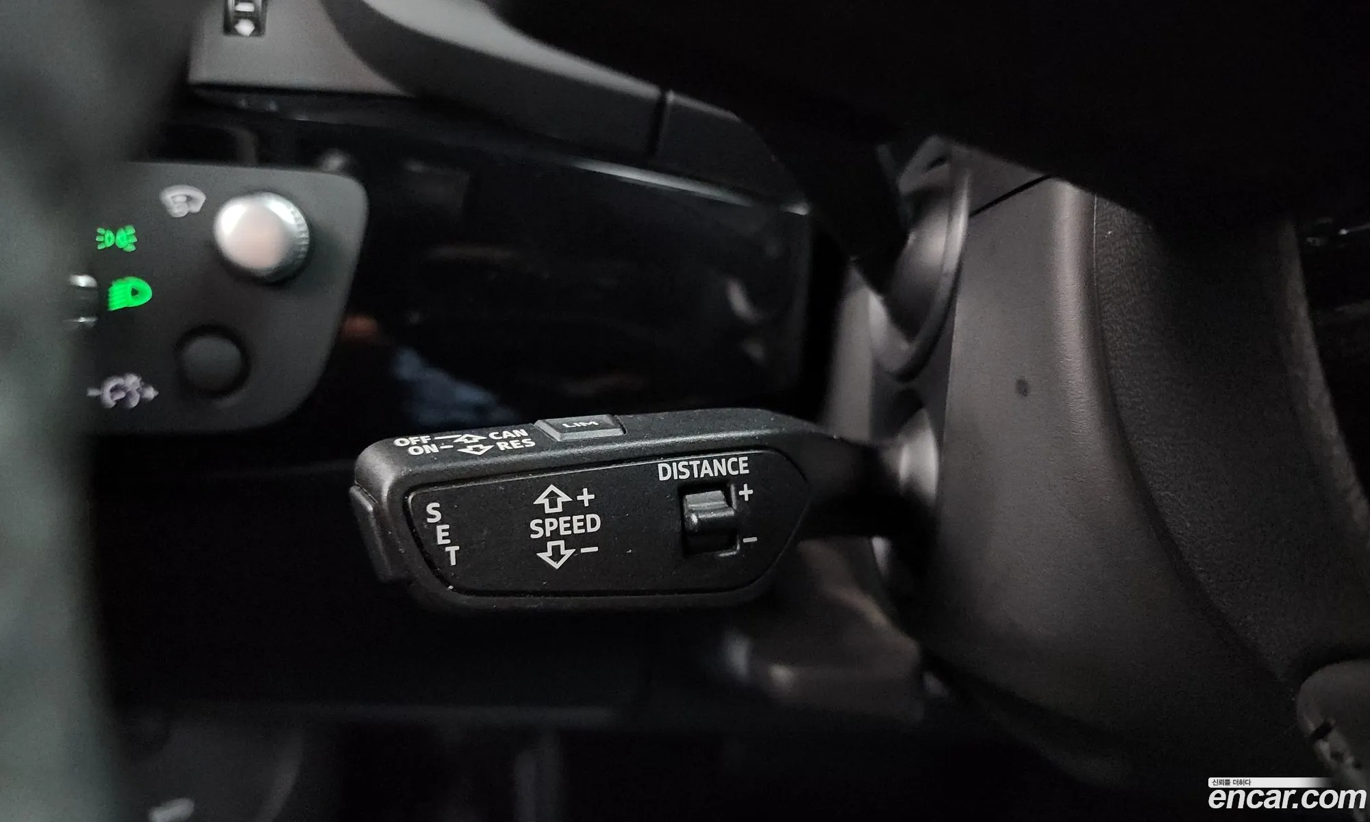 Audi A4 2020 WAUZZZF43LA064508 — 2