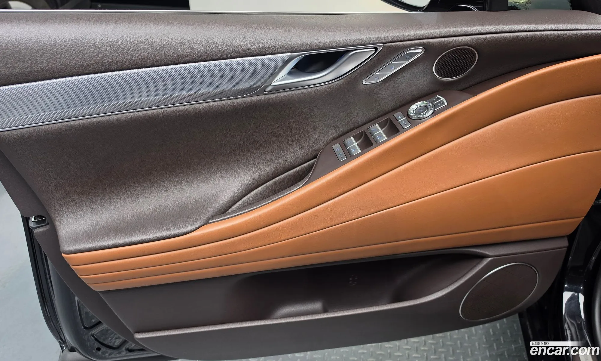 Genesis G80 2020 — 32
