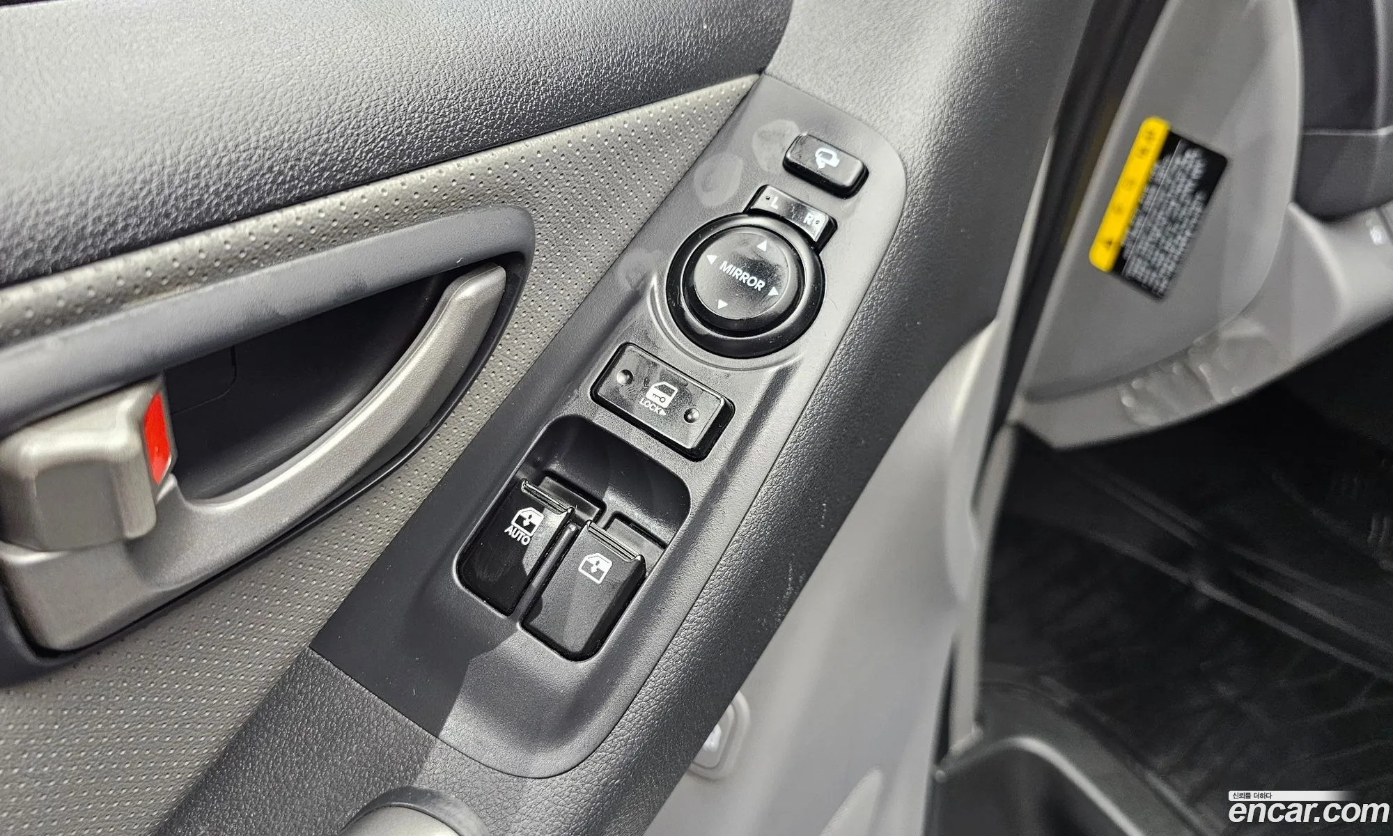 Hyundai Grand Starex 2020 — 30