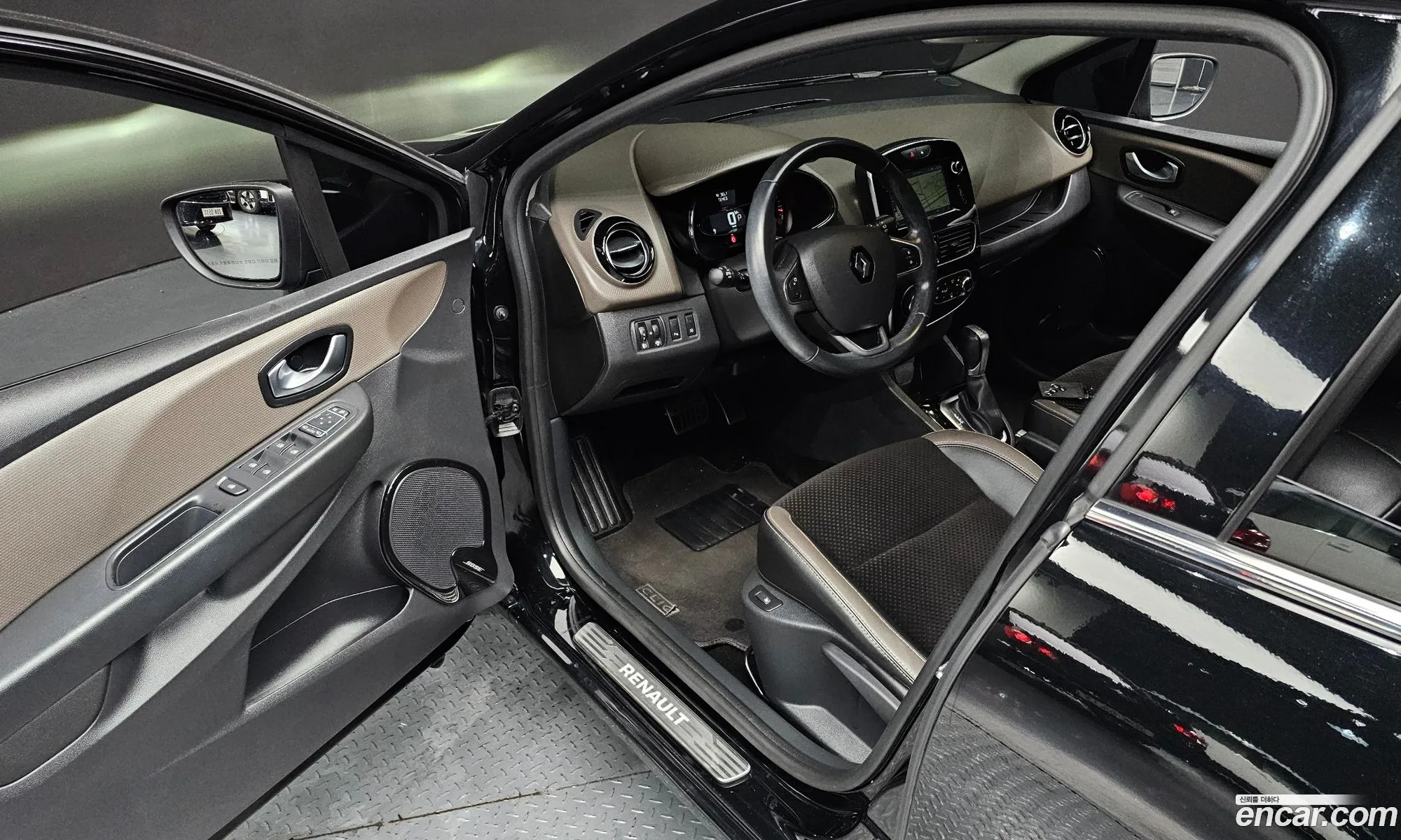 Renault Korea (Samsung) Clio 2019 — 15