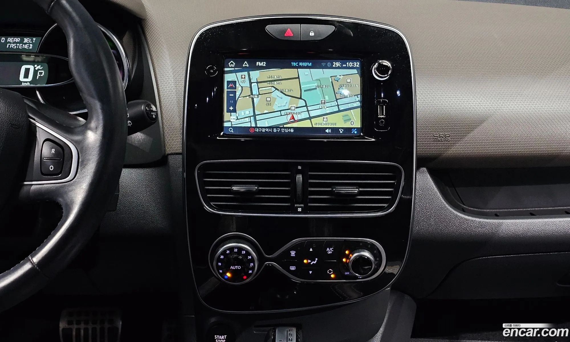 Renault Korea (Samsung) Clio 2019 — 17