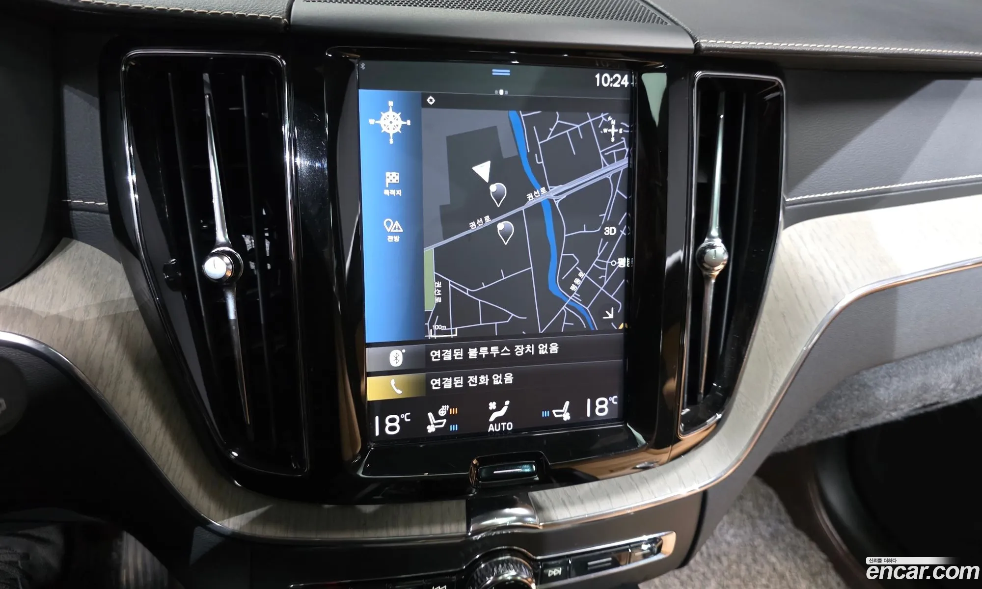 Volvo XC60 2019 YV1UZ68TCK1314464 — 33
