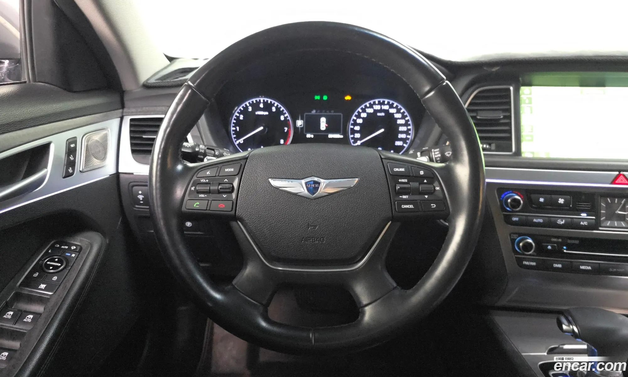 Hyundai Genesis DH 2014 — 10