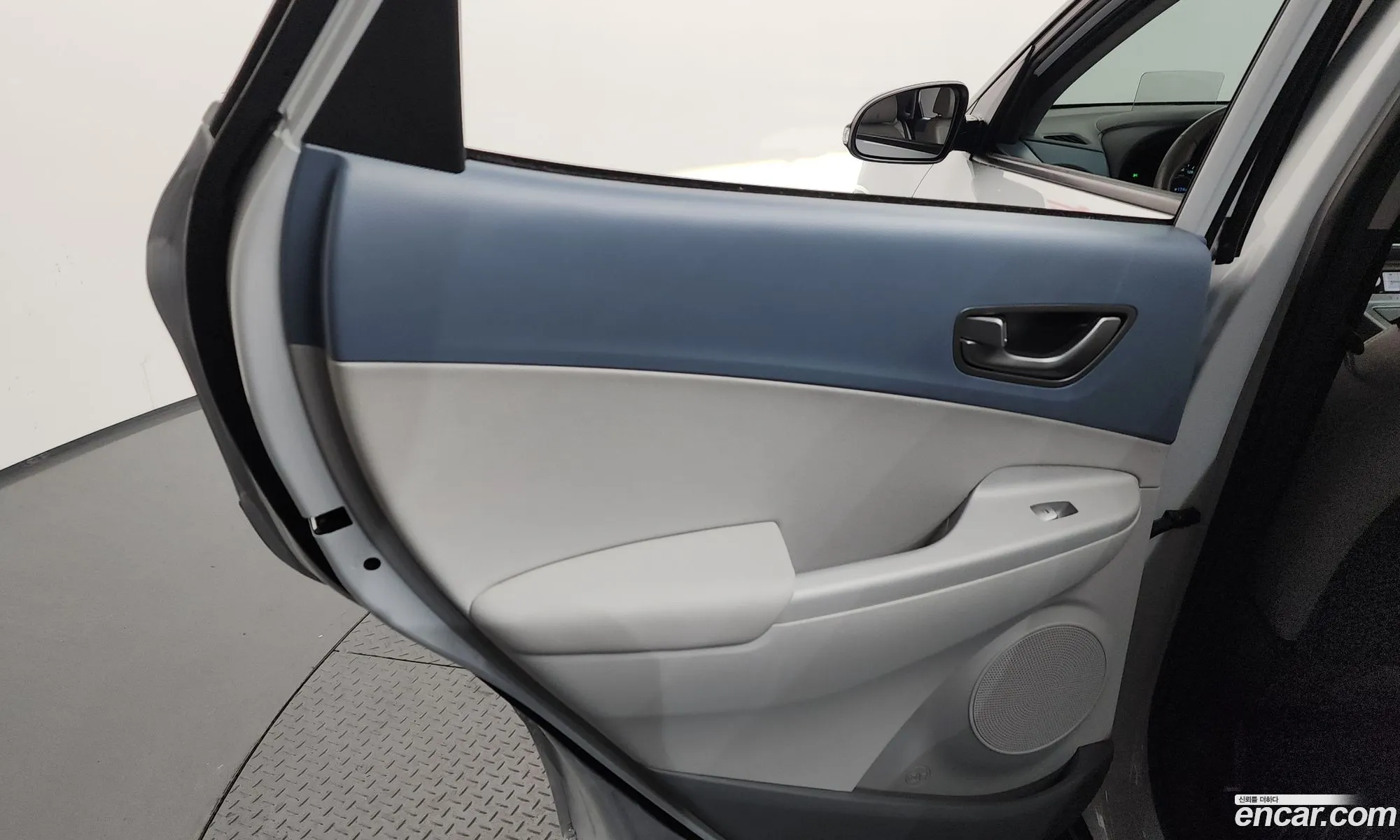 Hyundai Kona Electric 2019 — 8