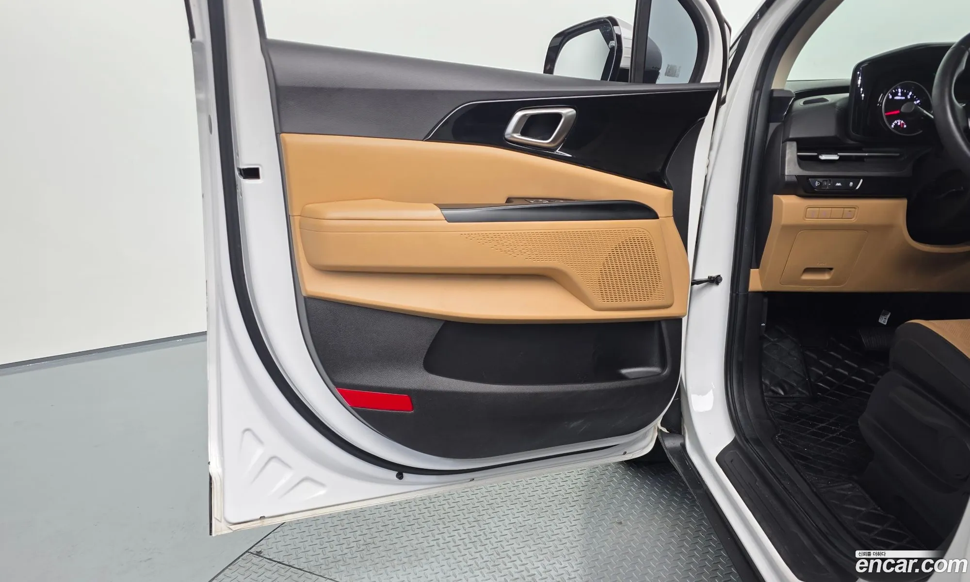 Kia Carnival 2022 — 11