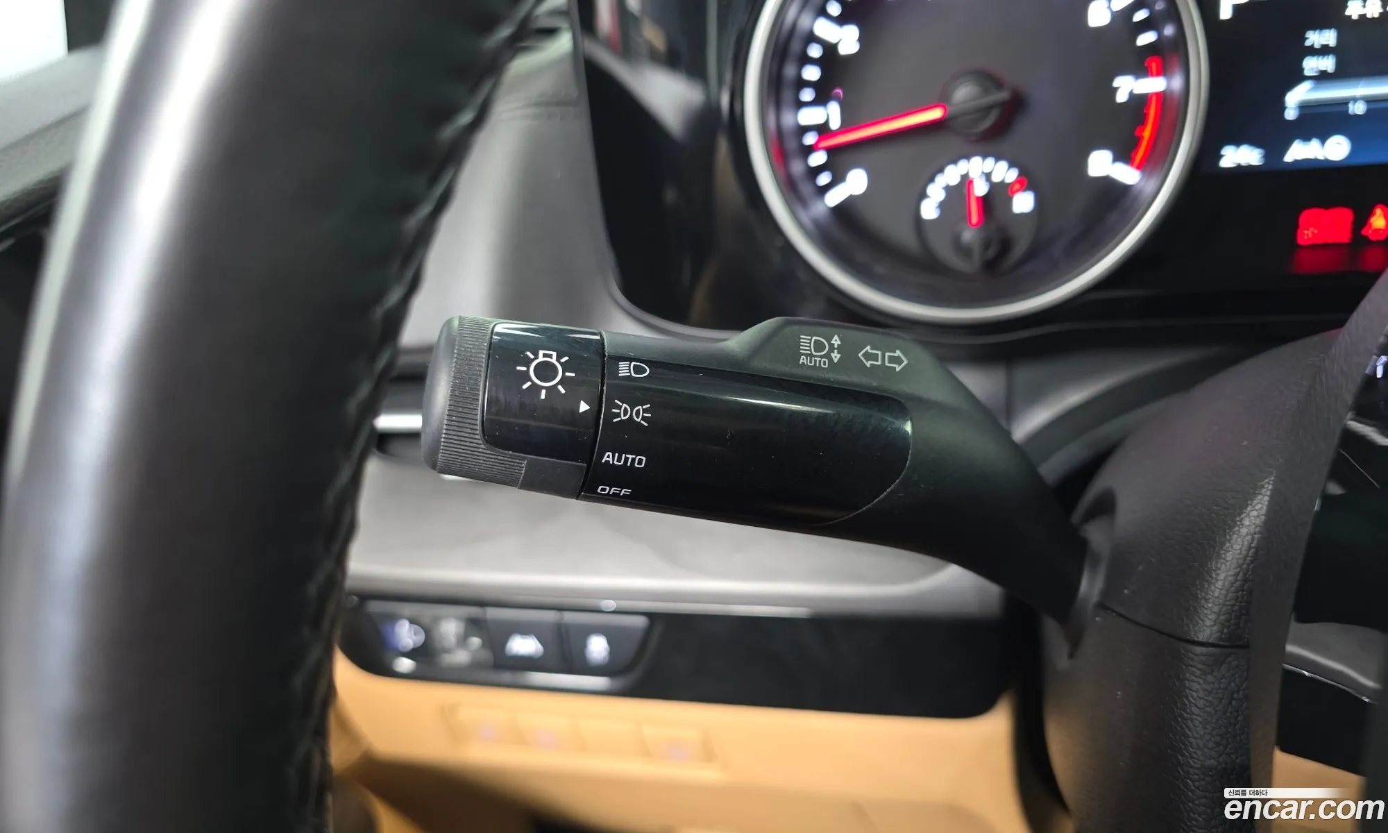 Kia Carnival 2022 — 35