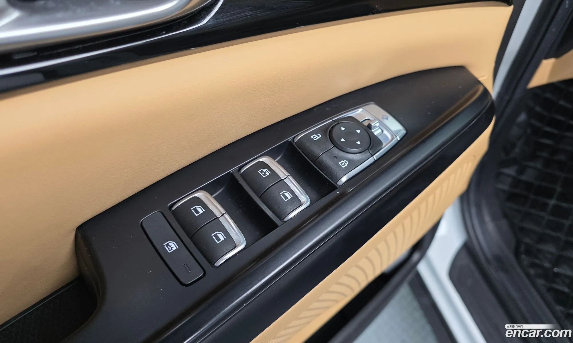 Kia Carnival 2022 — 19