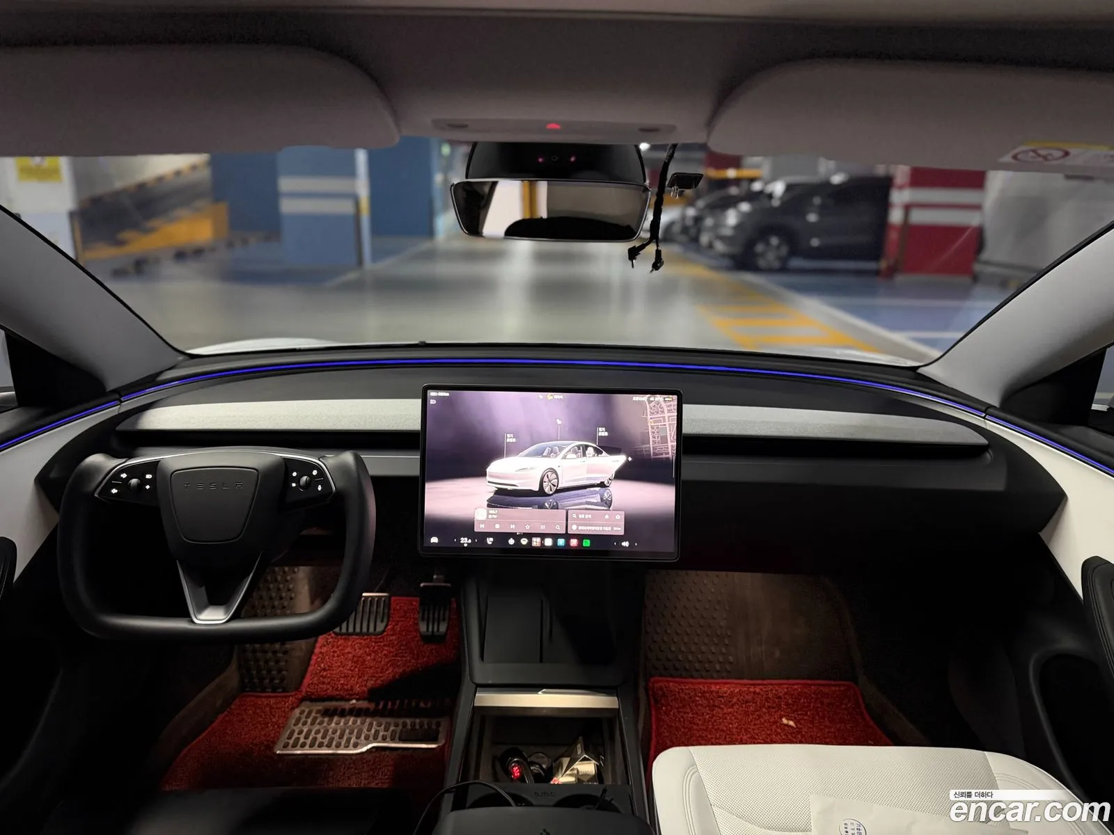 Tesla Model 3 2025 — 7