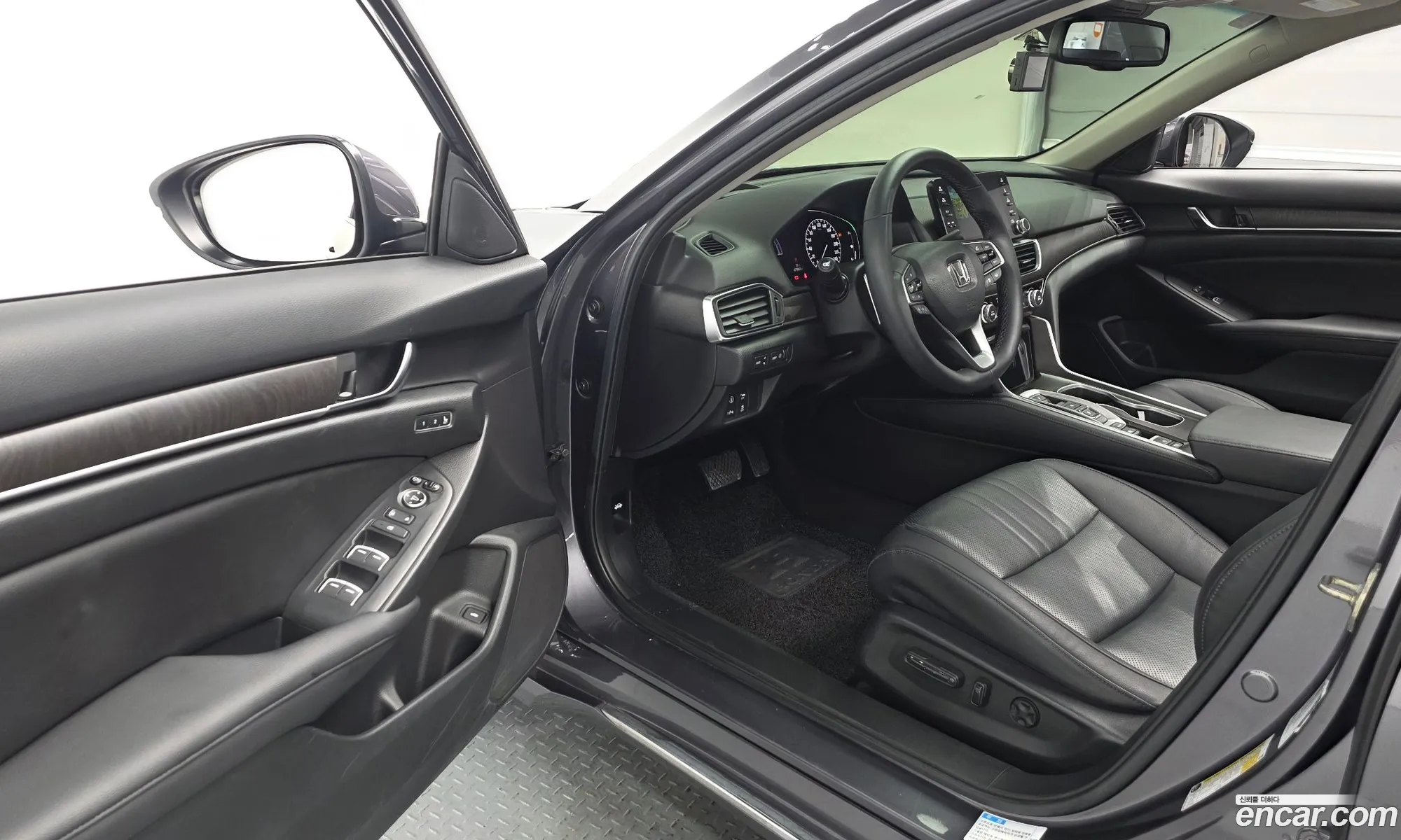 Honda Accord 10th Gen