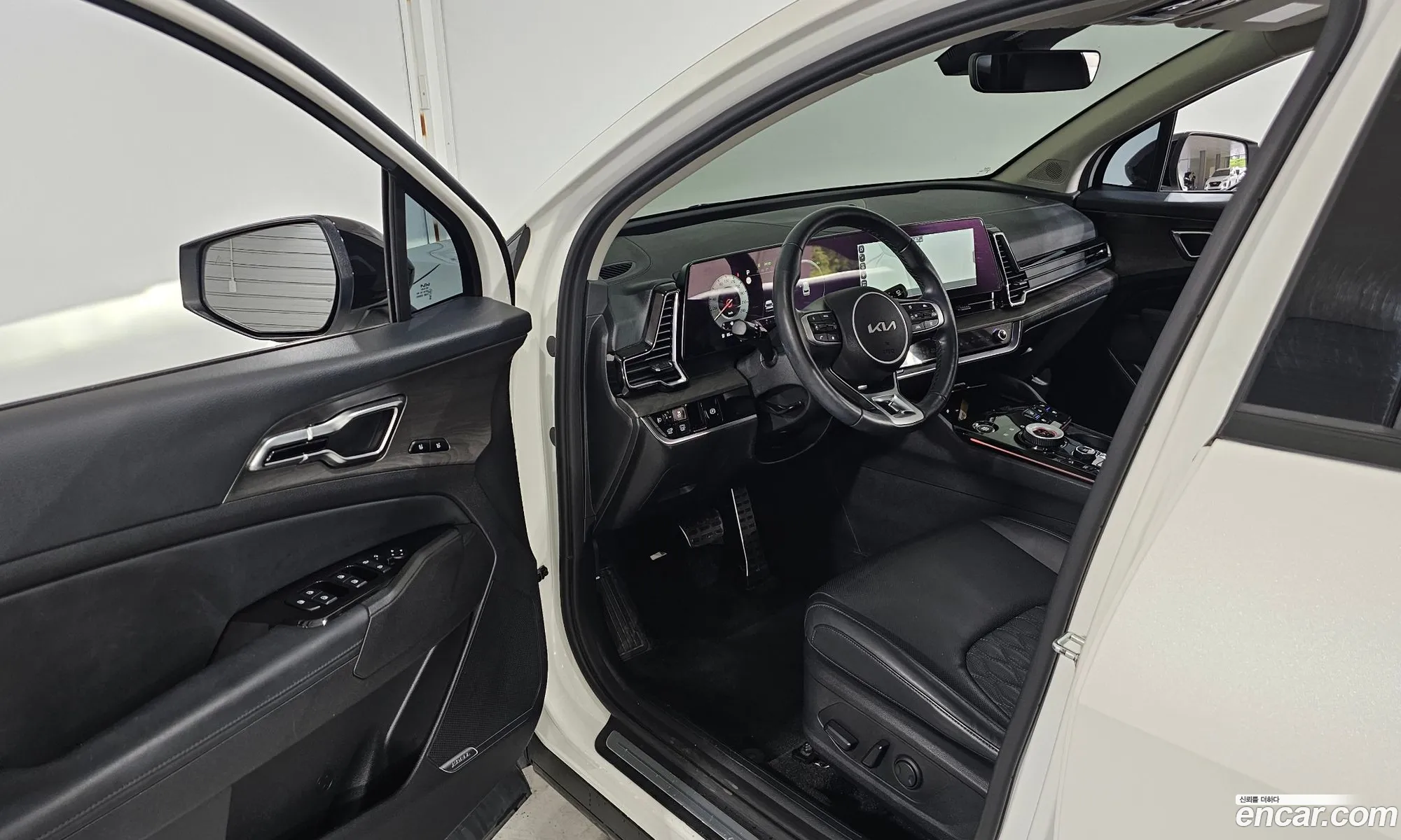 Kia Sportage Hybrid 2022 — 12