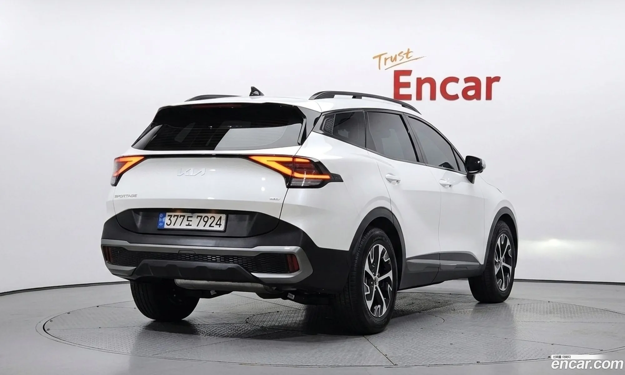 Kia Sportage Hybrid 2022 — 3