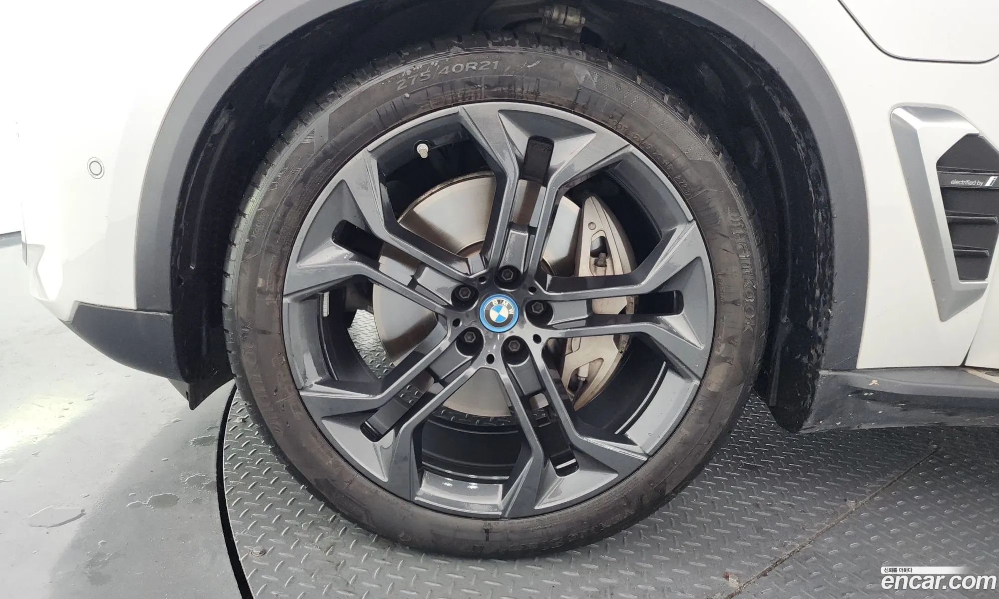 BMW X5 2023 — 17
