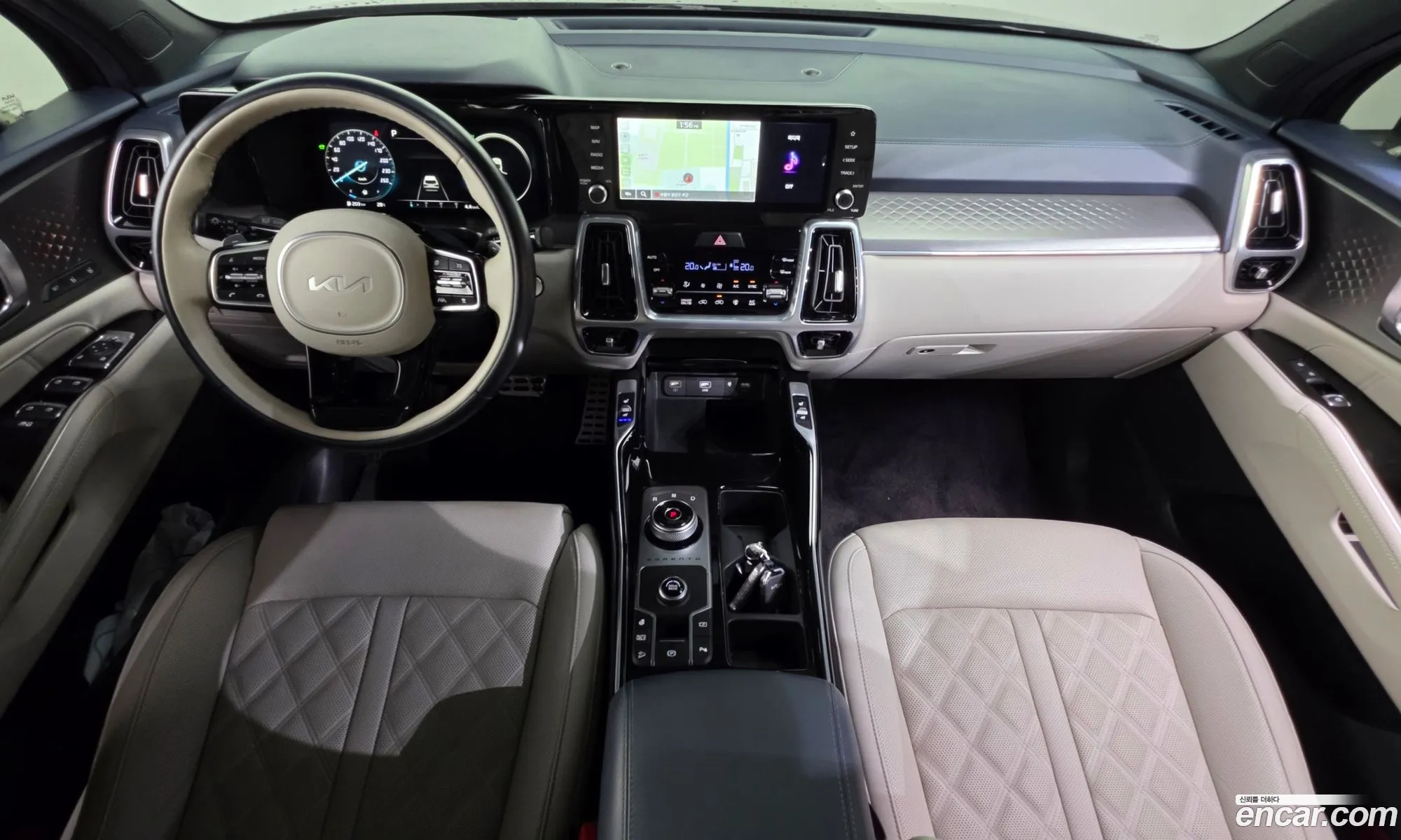 Kia Sorento 2023 — 12