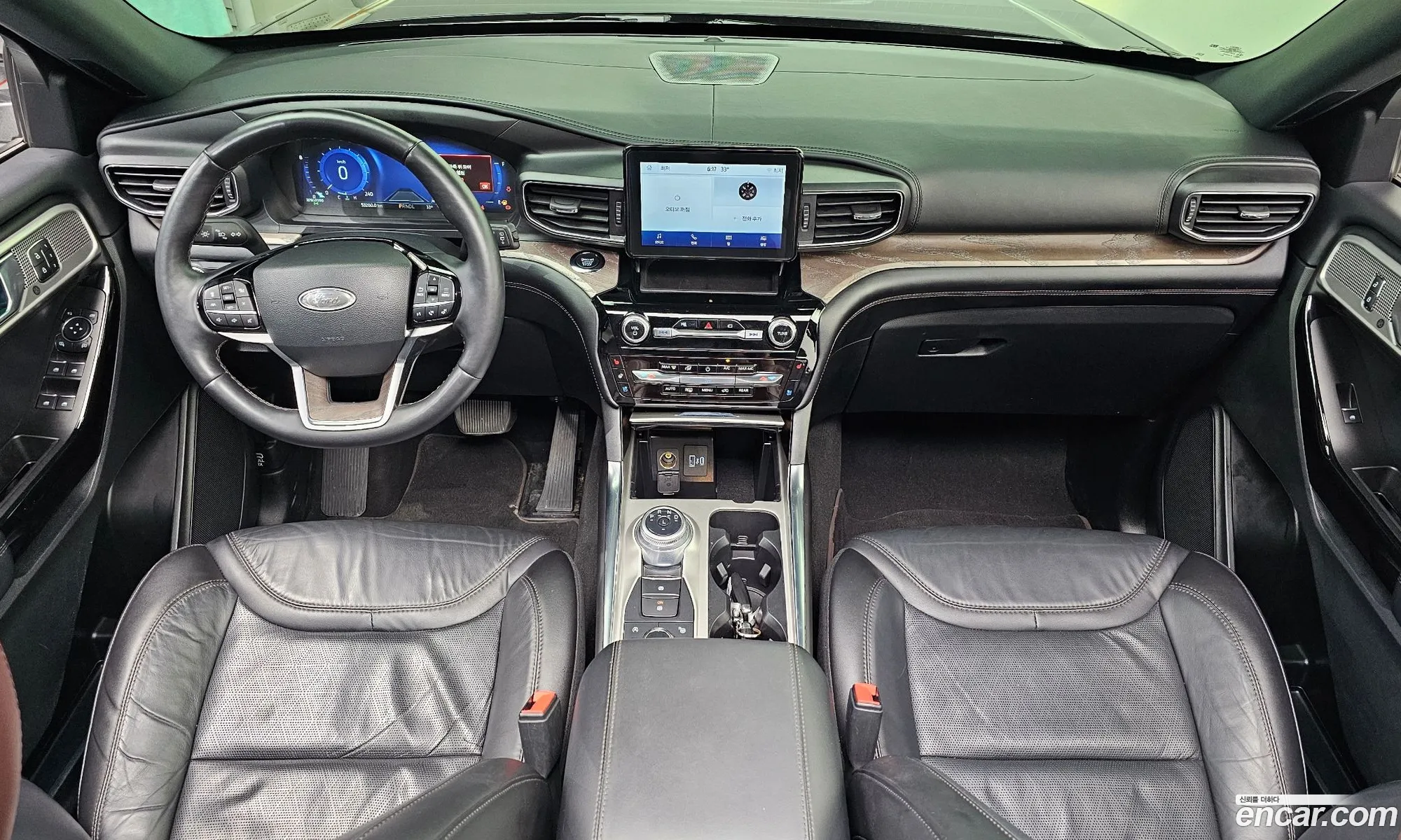 Ford Explorer 6th Gen 2022 1FM5K8HC — 17