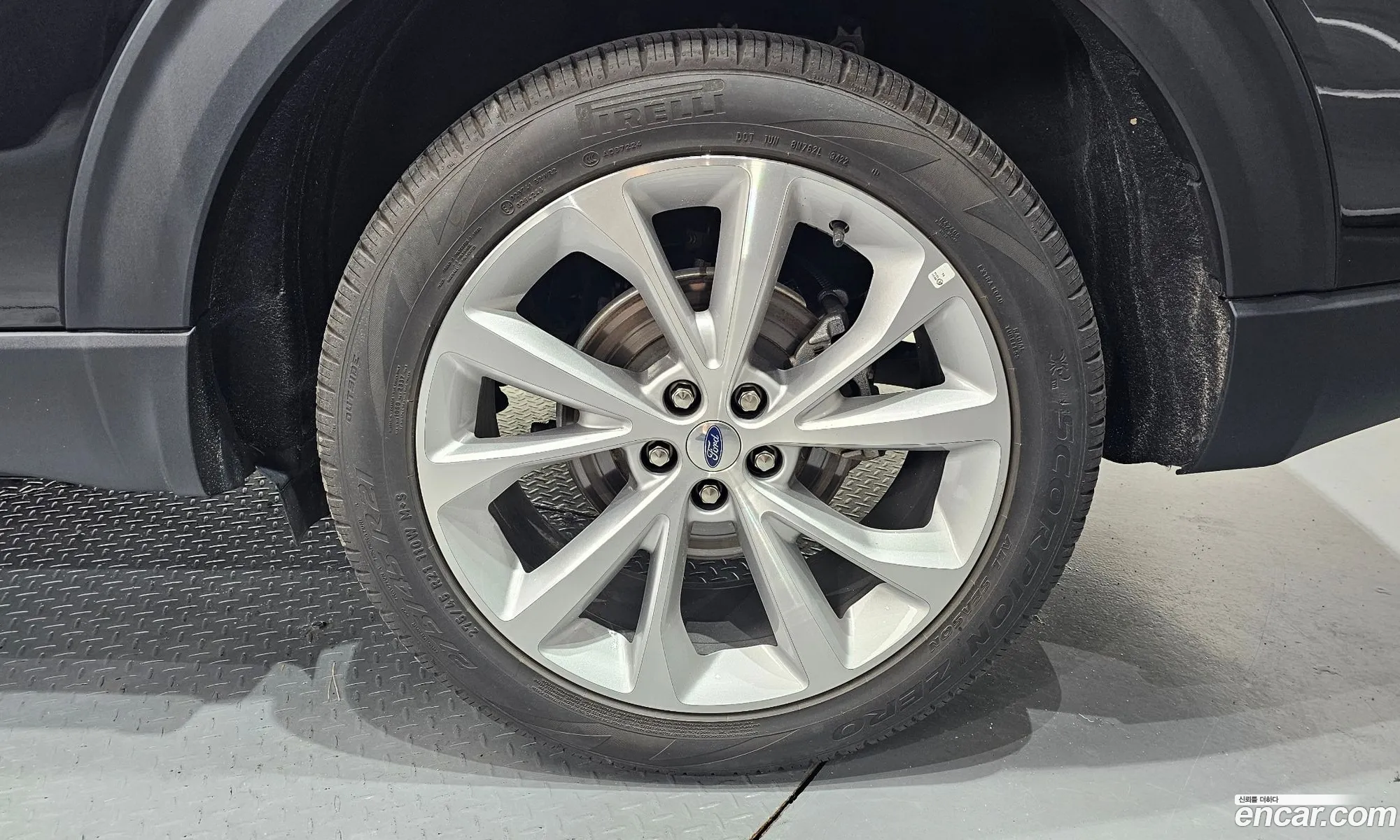 Ford Explorer 6th Gen 2022 1FM5K8HC111111111 — 15