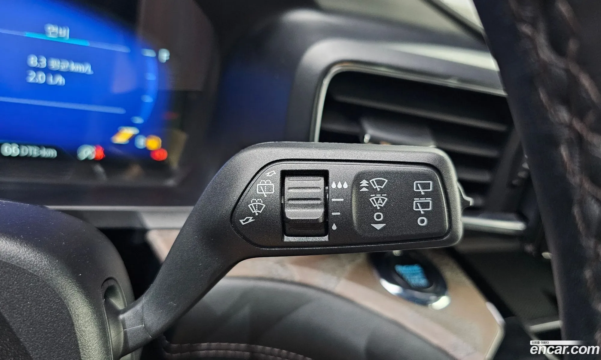 Ford Explorer 6th Gen 2022 1FM5K8HC111111111 — 13