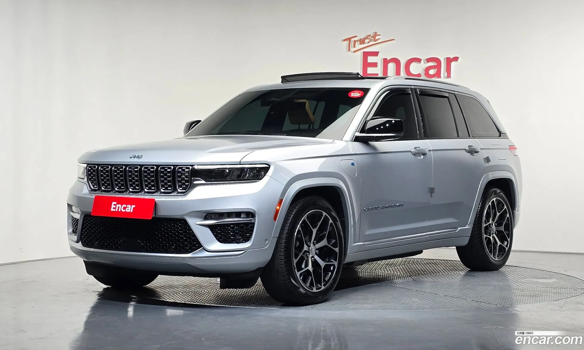 Jeep Grand Cherokee 2023 — 17