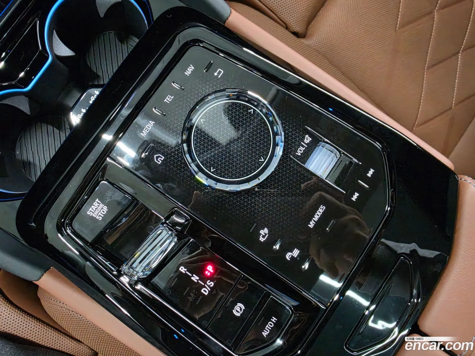 BMW 5 Series 2025 — 9