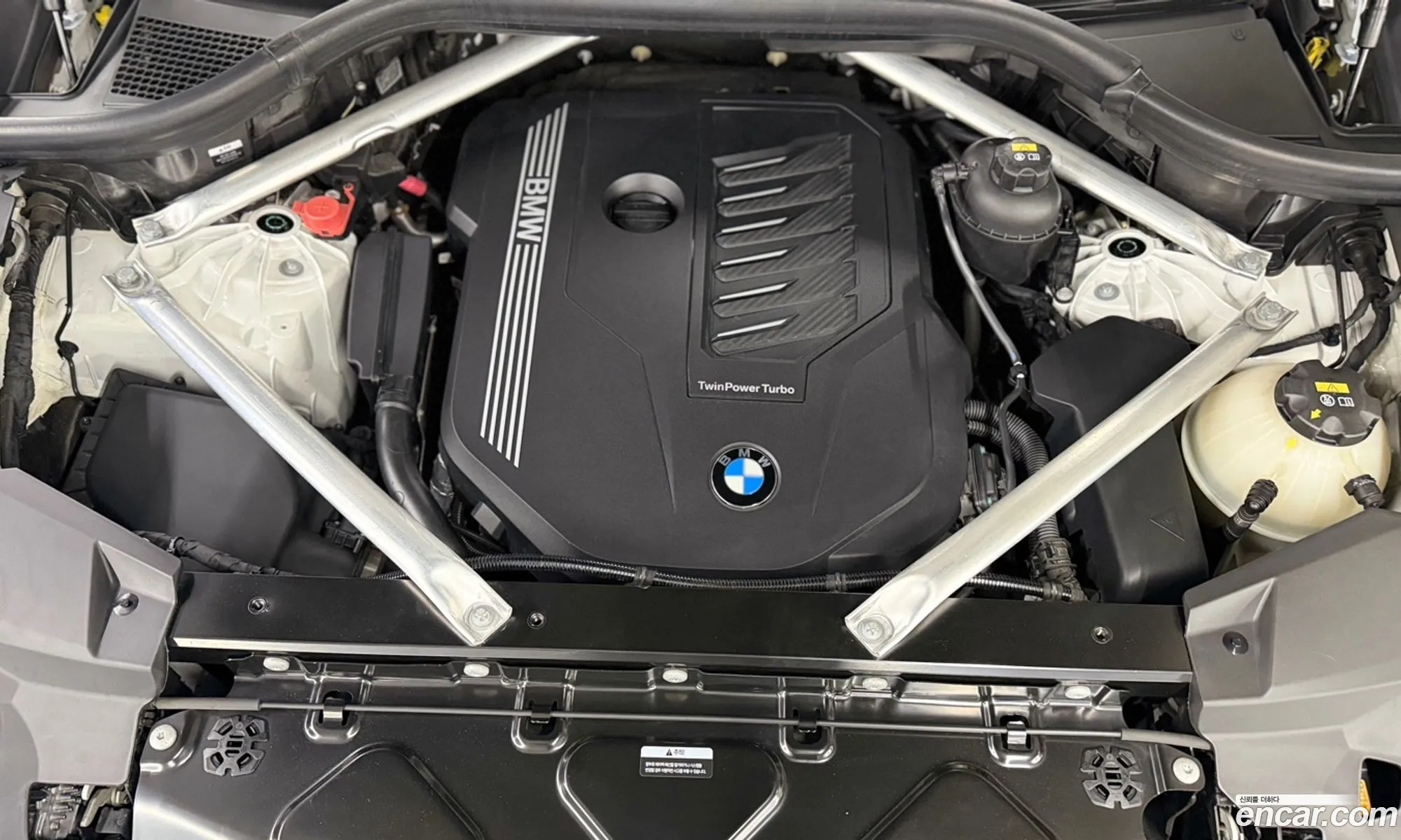 BMW X6 2022 — 20