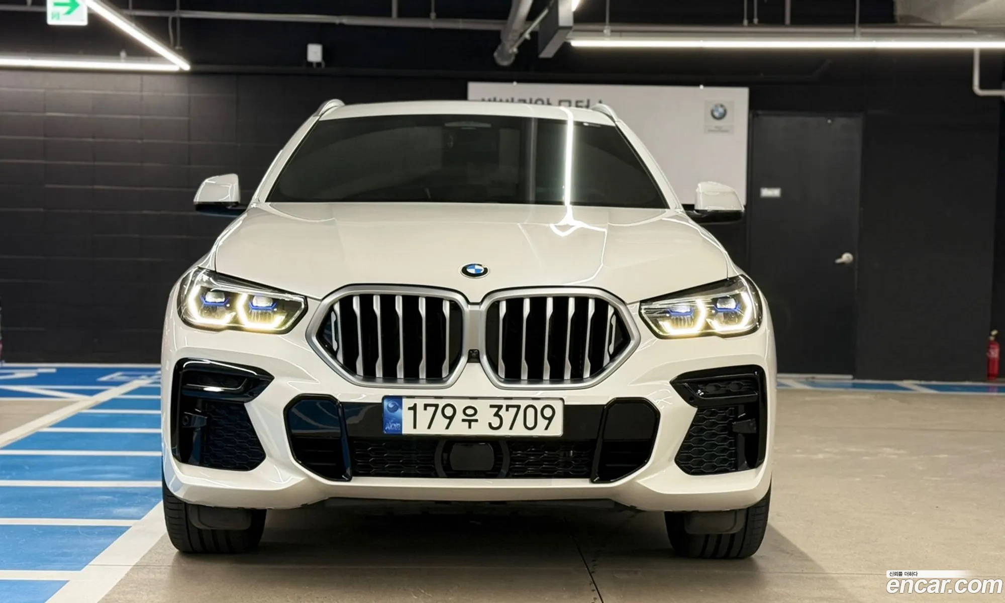 BMW X6 2022 — 11