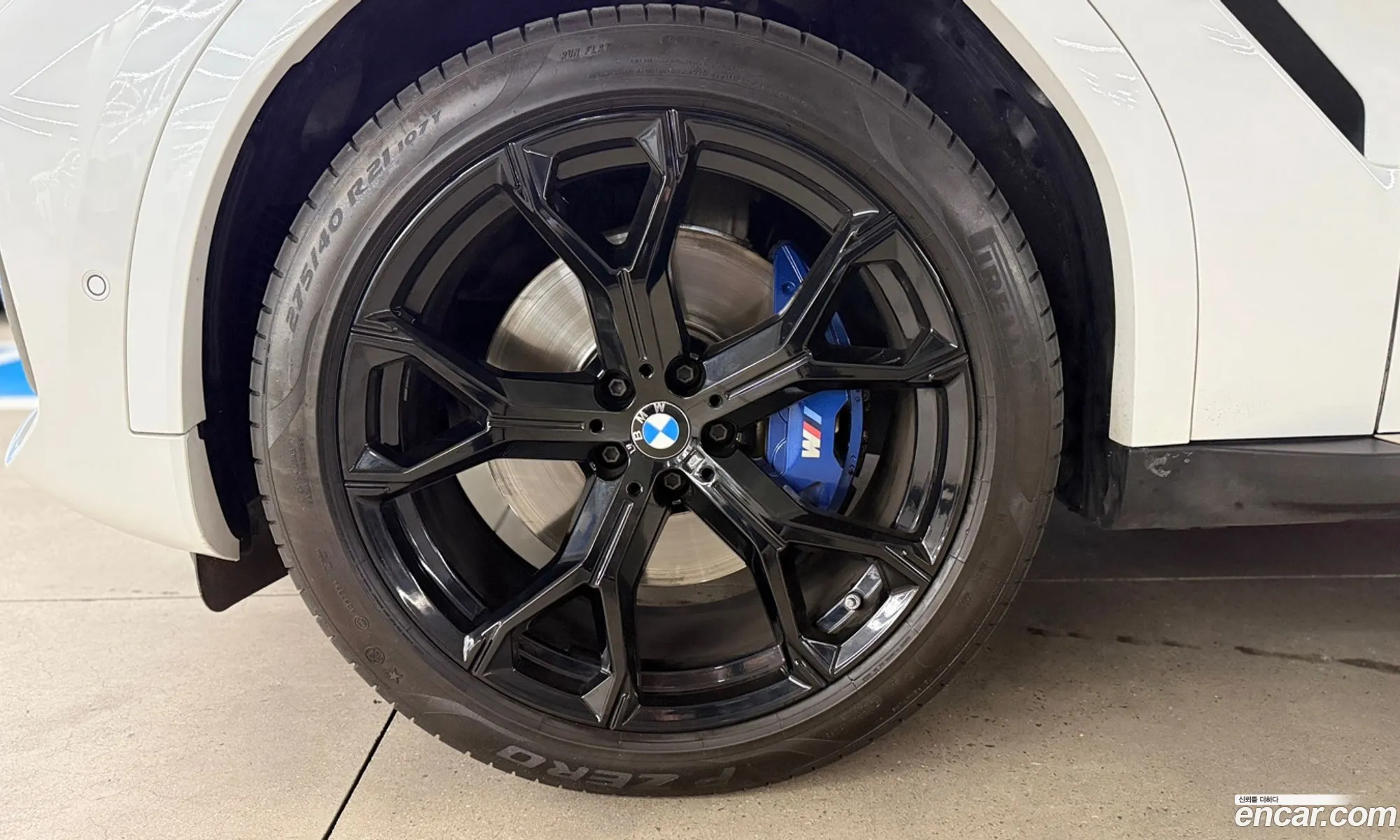 BMW X6 2022 — 18