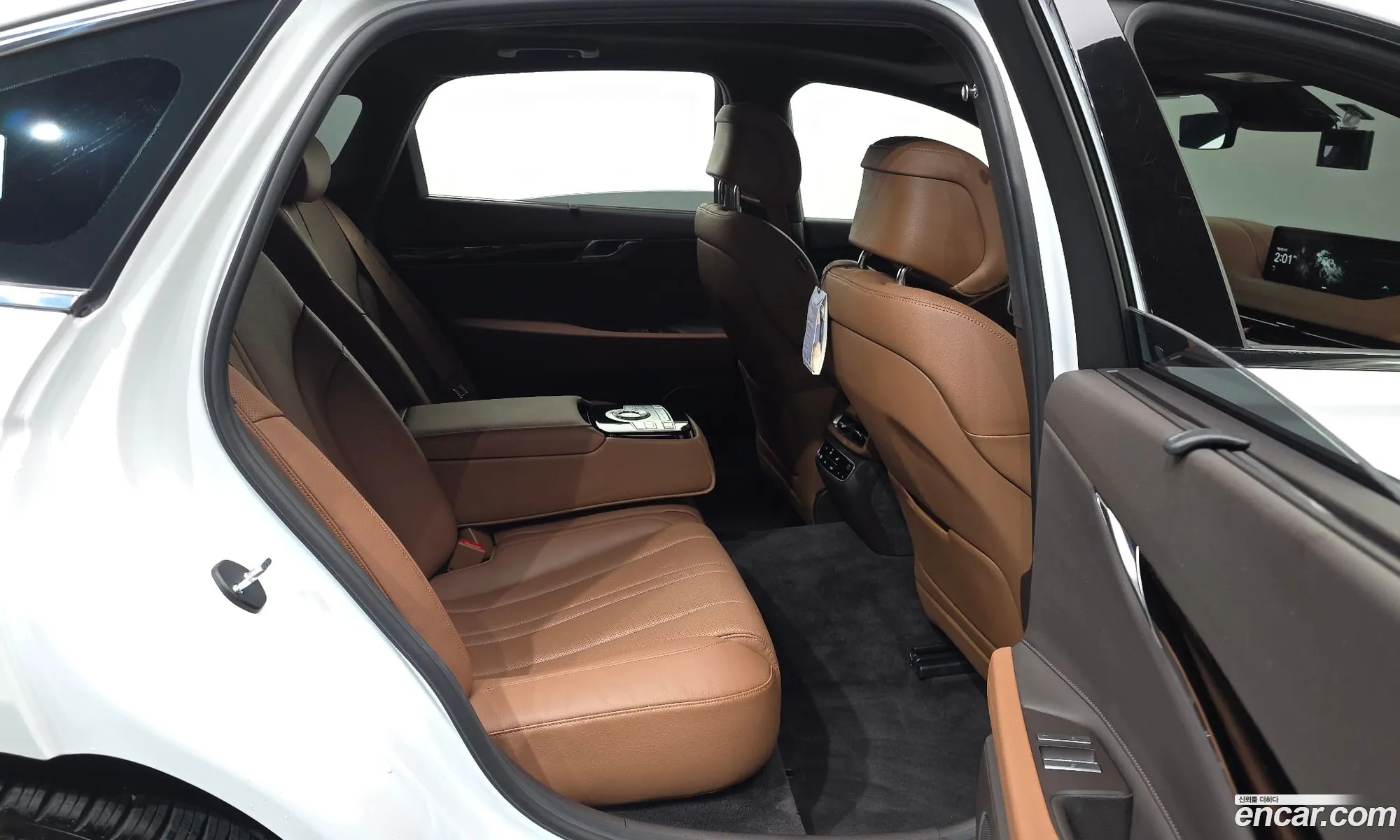 Genesis G80 2021 — 17