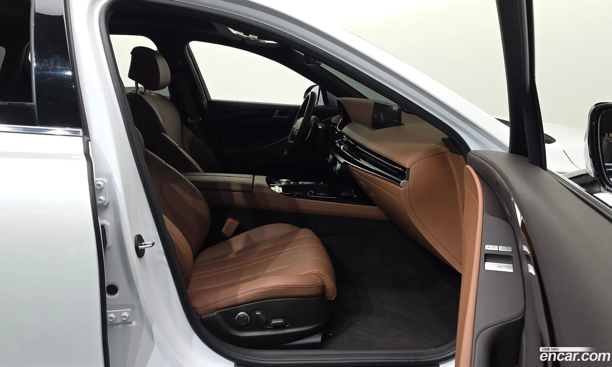 Genesis G80 2021 — 9
