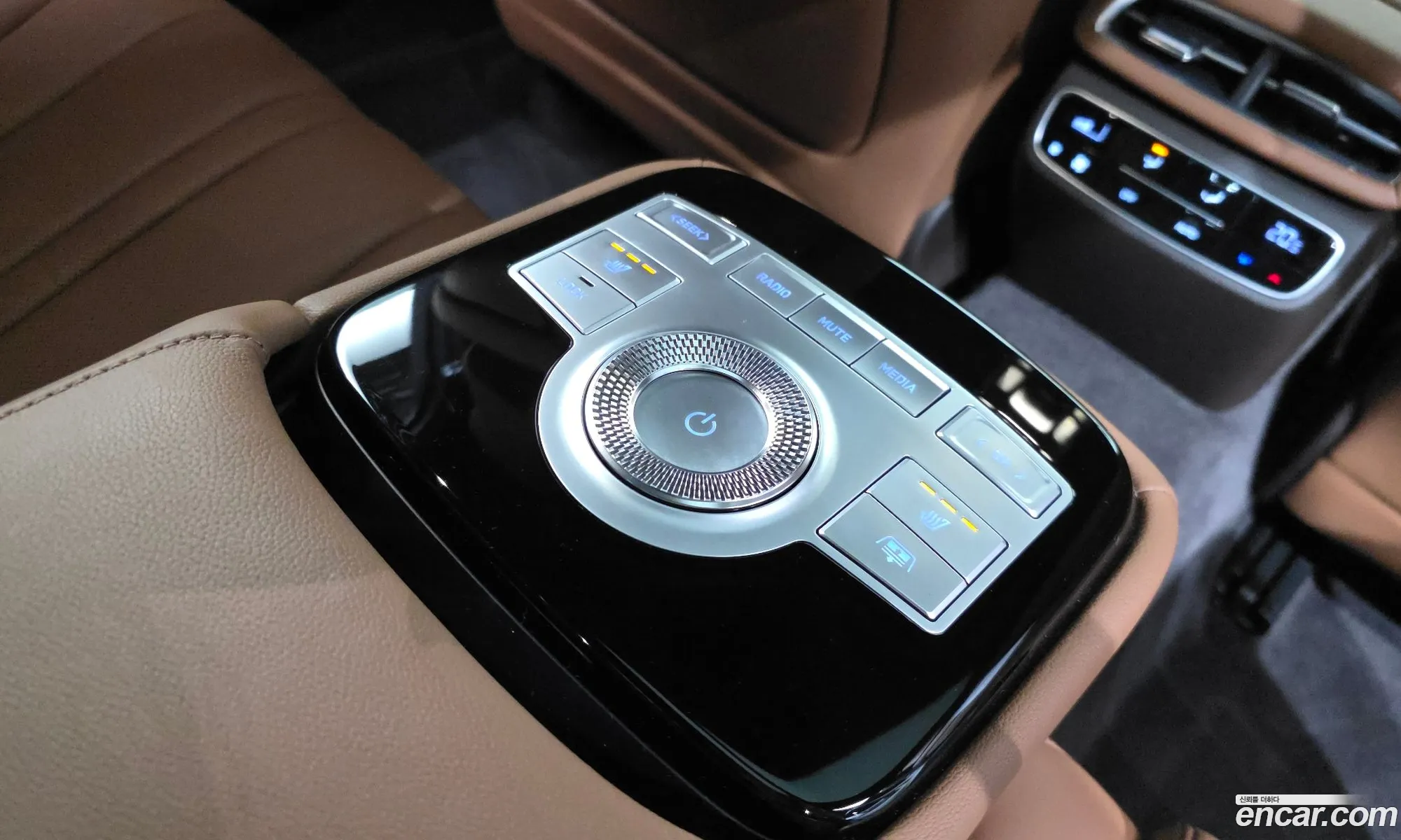 Genesis G80 2021 — 21