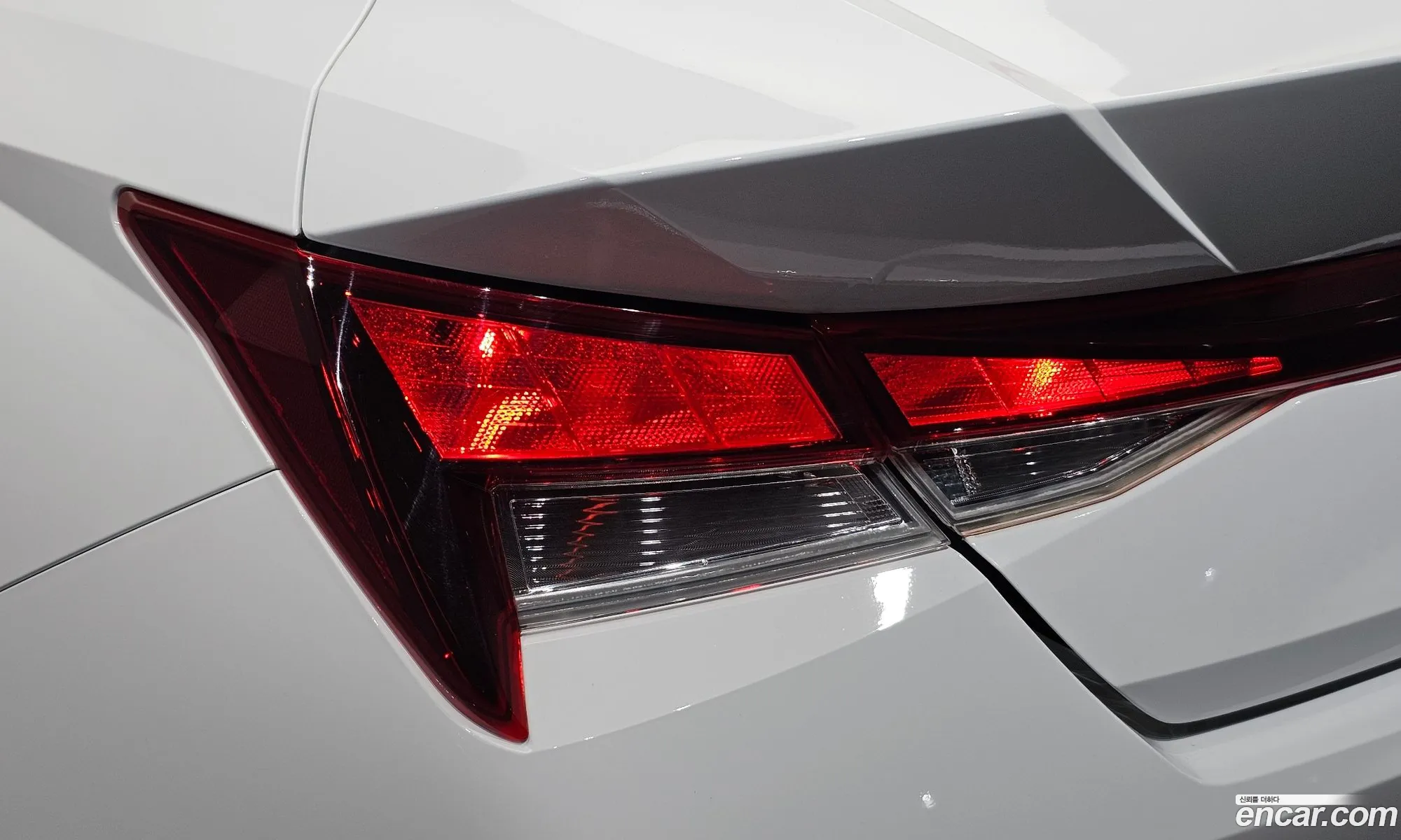 Hyundai Elantra 2022 — 9