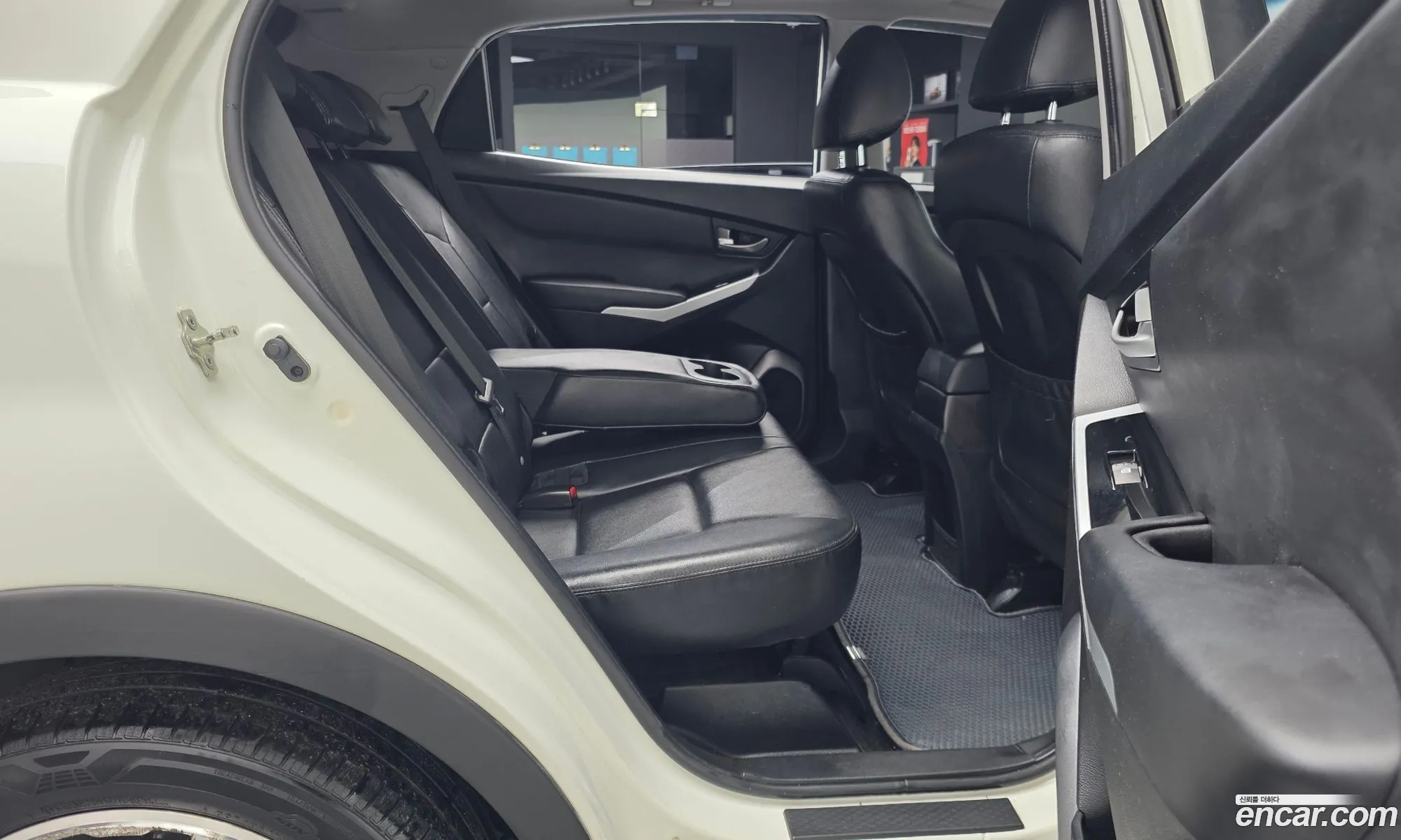 KG Mobility (SsangYong) Korando C 2016 — 19
