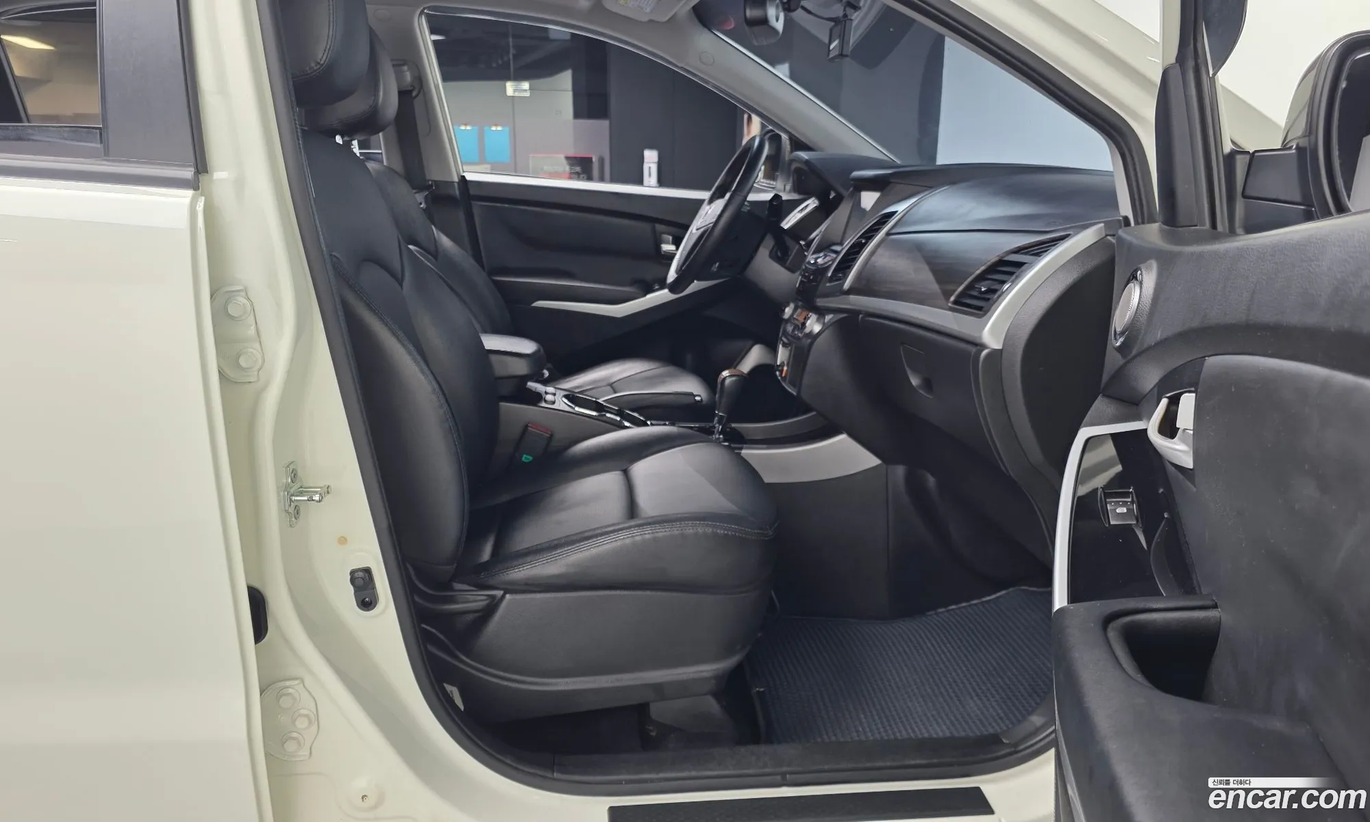 KG Mobility (SsangYong) Korando C 2016 — 4
