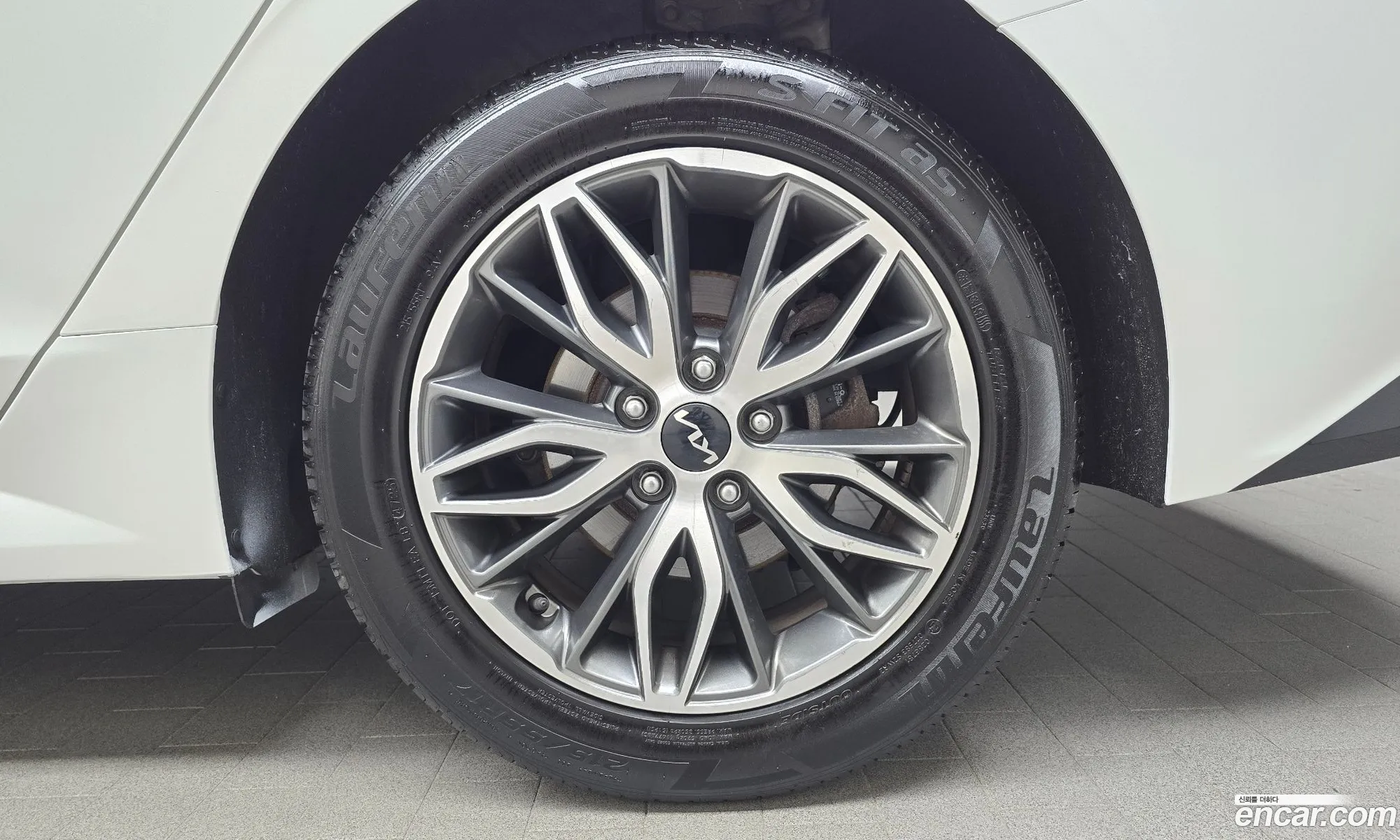 Kia K5 2021 — 6