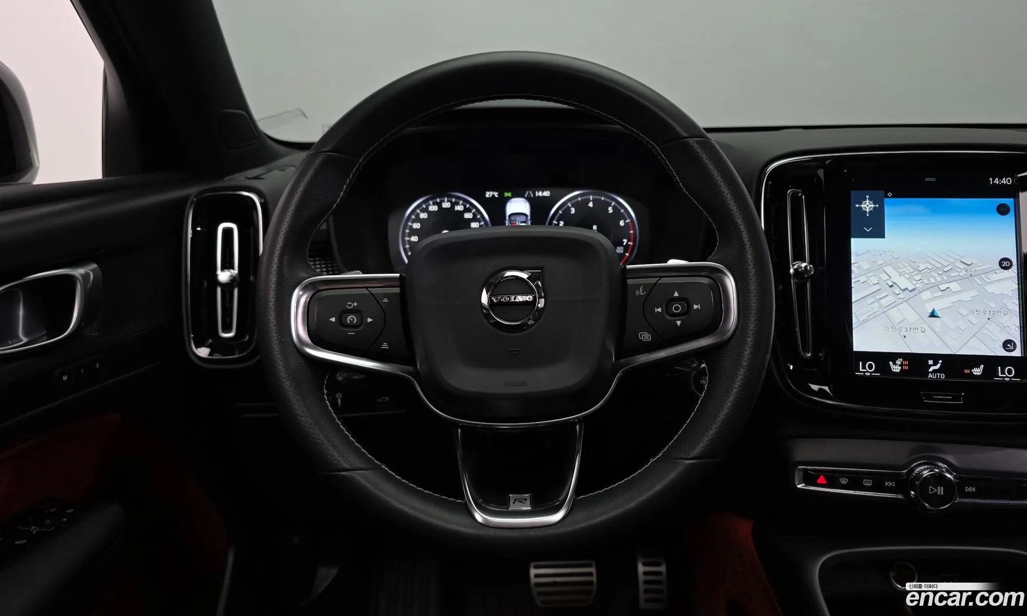 Volvo XC40 2020 — 19