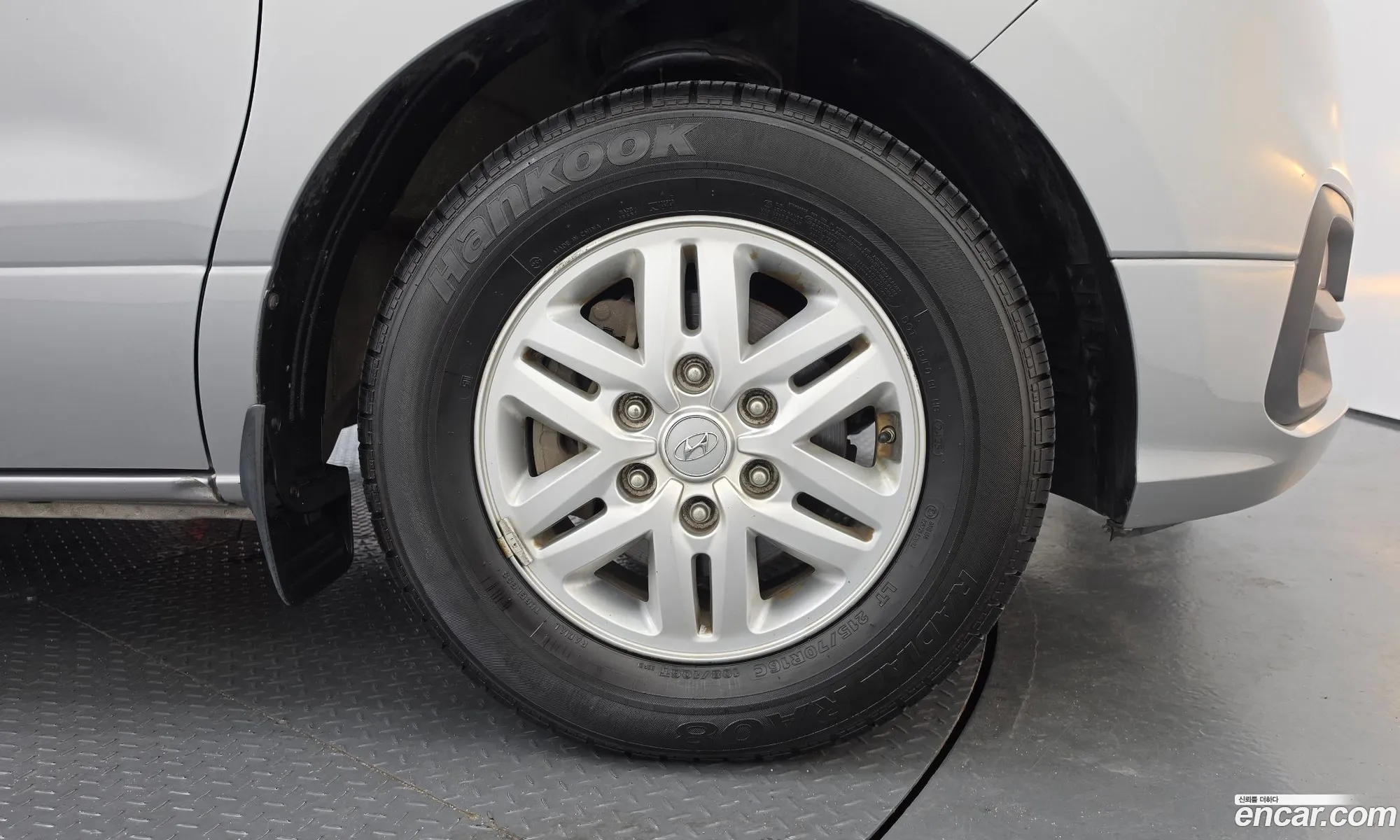 Hyundai Grand Starex 2020 — 25