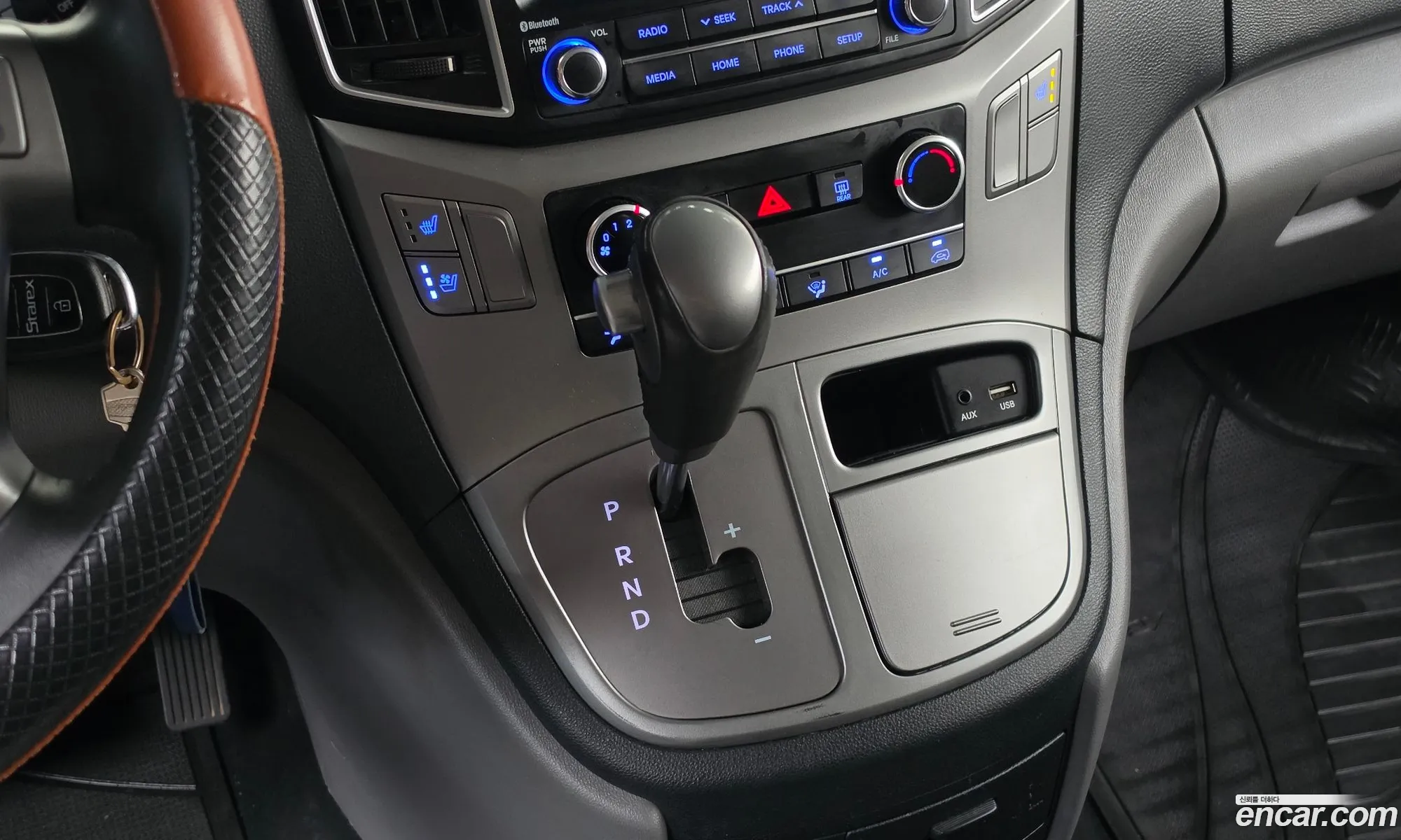 Hyundai Grand Starex 2020 — 28