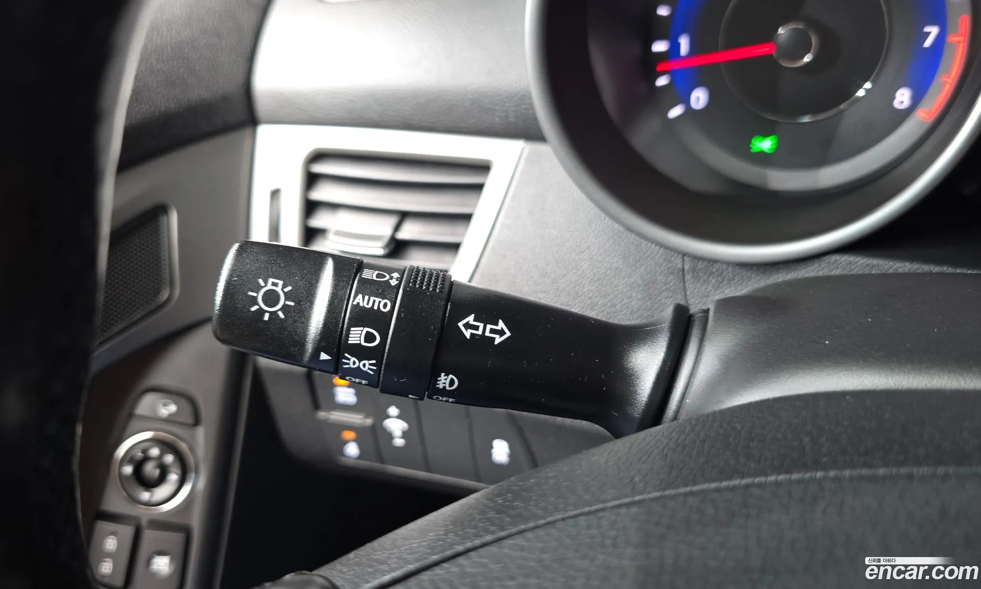 Hyundai Elantra MD 2012 — 2
