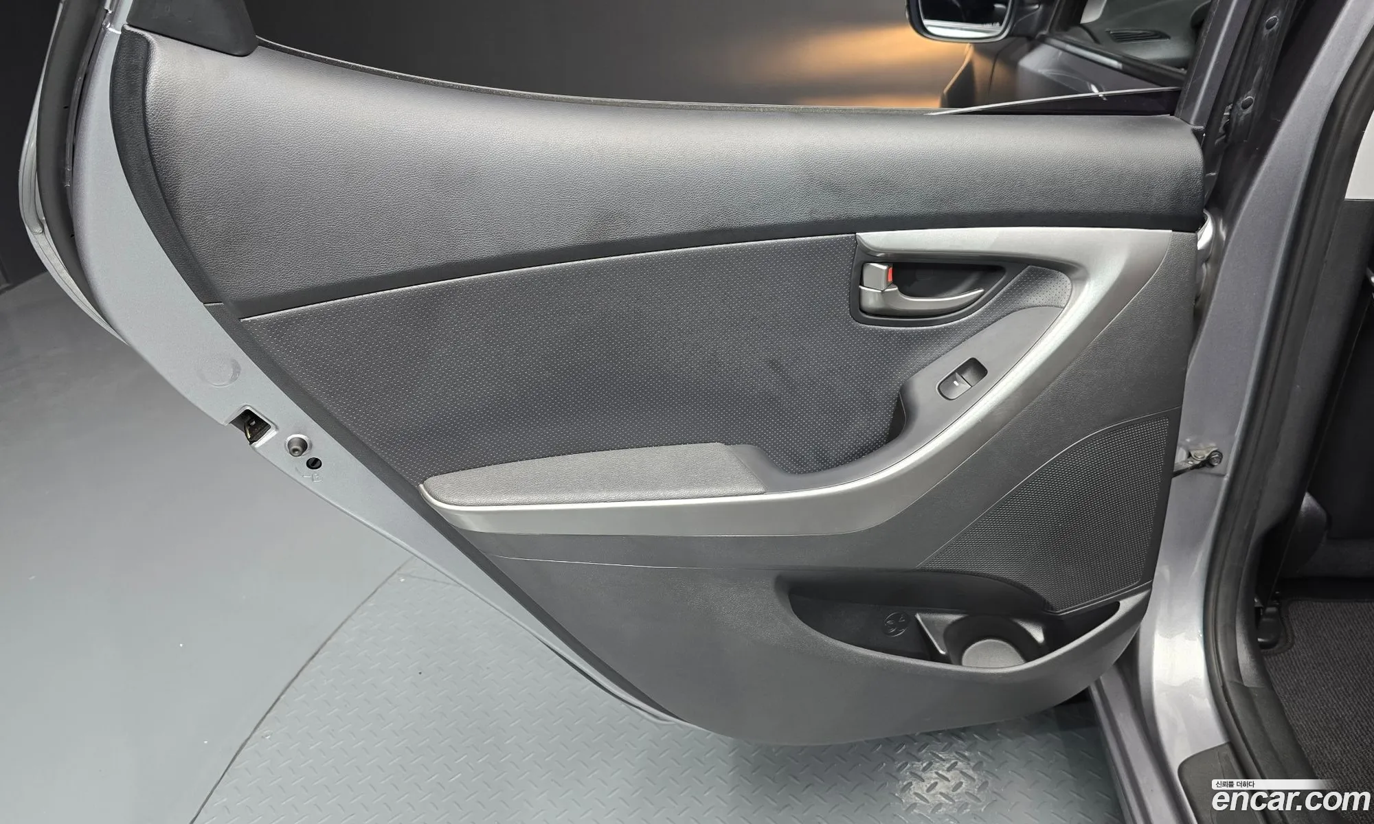 Hyundai Elantra MD 2012 — 29