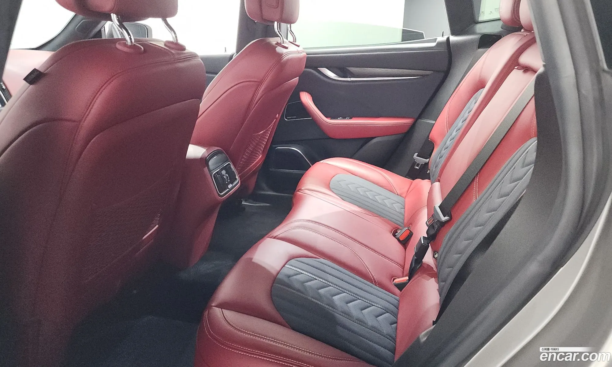 Maserati Levante 2020 ZN661XUG7LX347133 — 20
