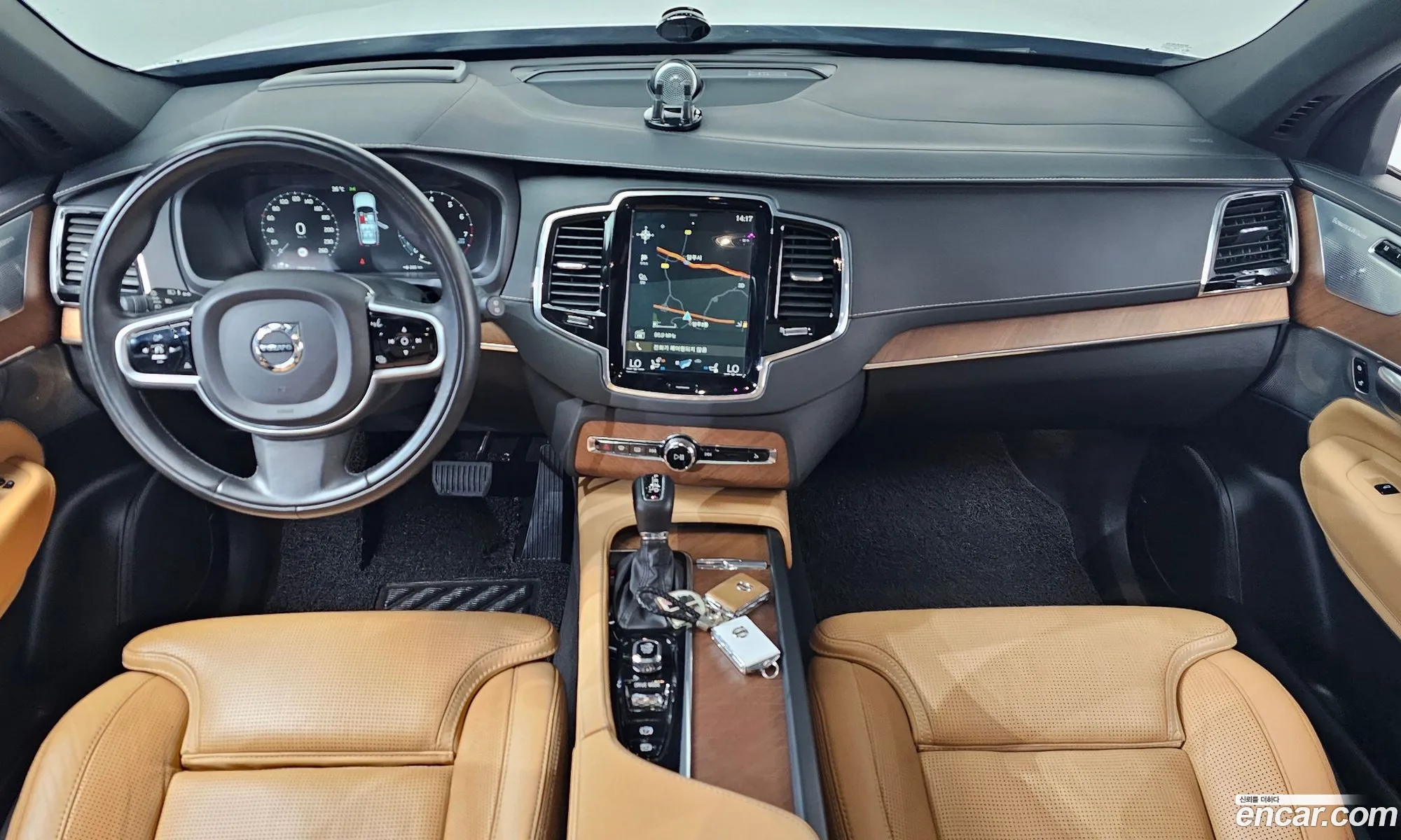 Volvo XC90 2019 YV1LFA22CK1452061 — 12