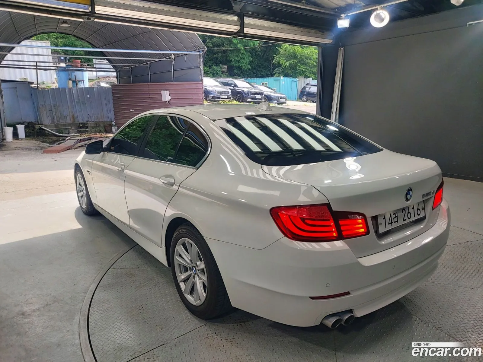 BMW 5 Series 2013 — 5