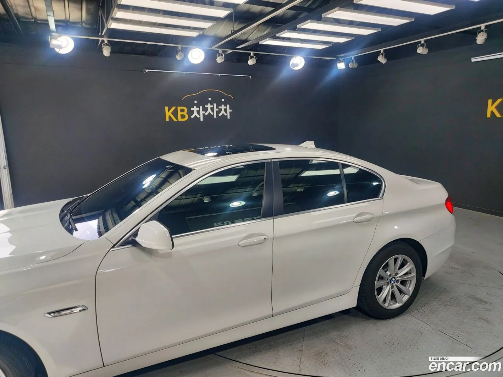 BMW 5 Series 2013 — 15