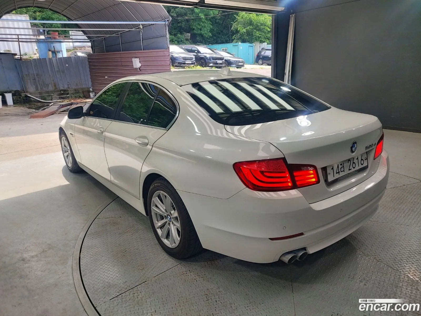 BMW 5 Series 2013 — 10