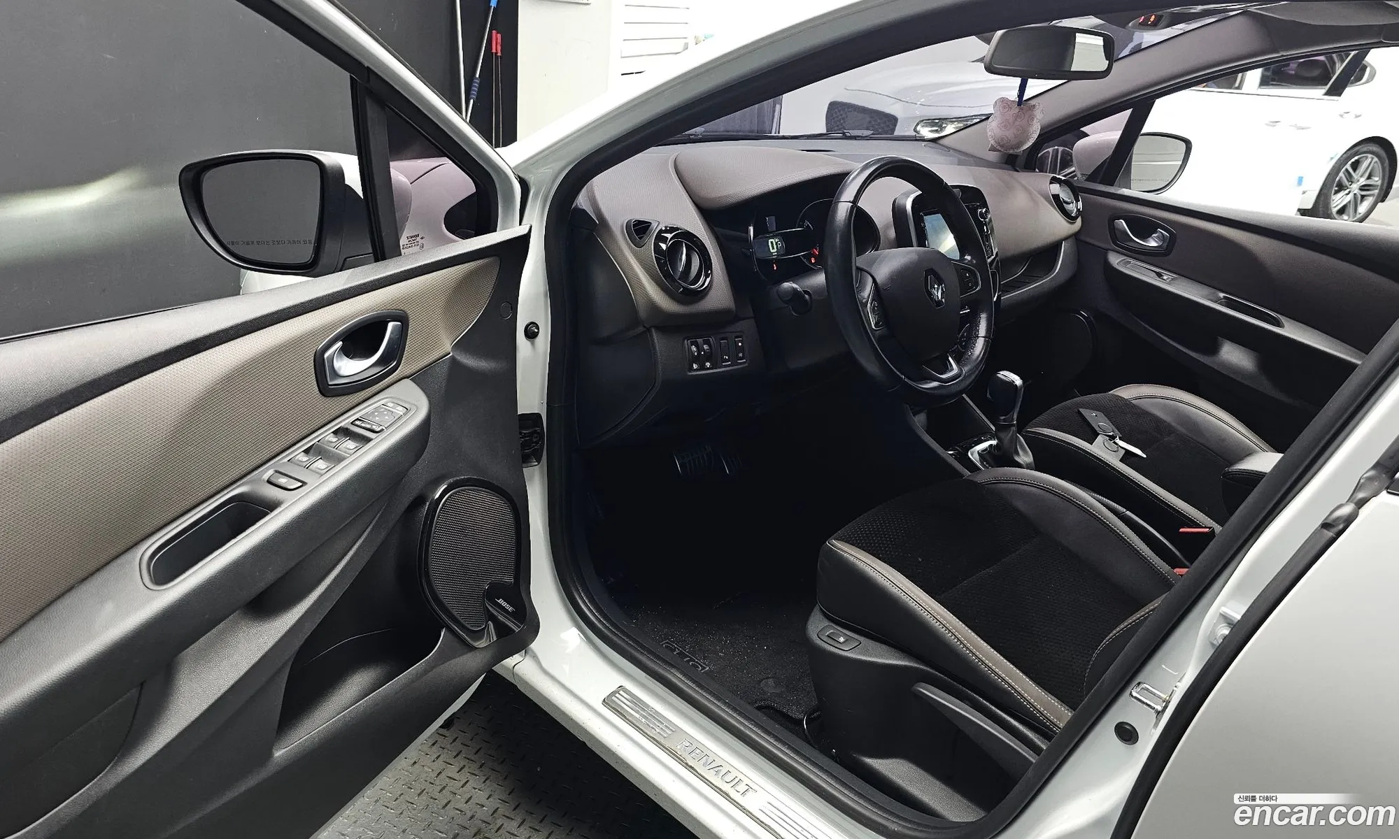 Renault Korea (Samsung) Clio 2018 — 8